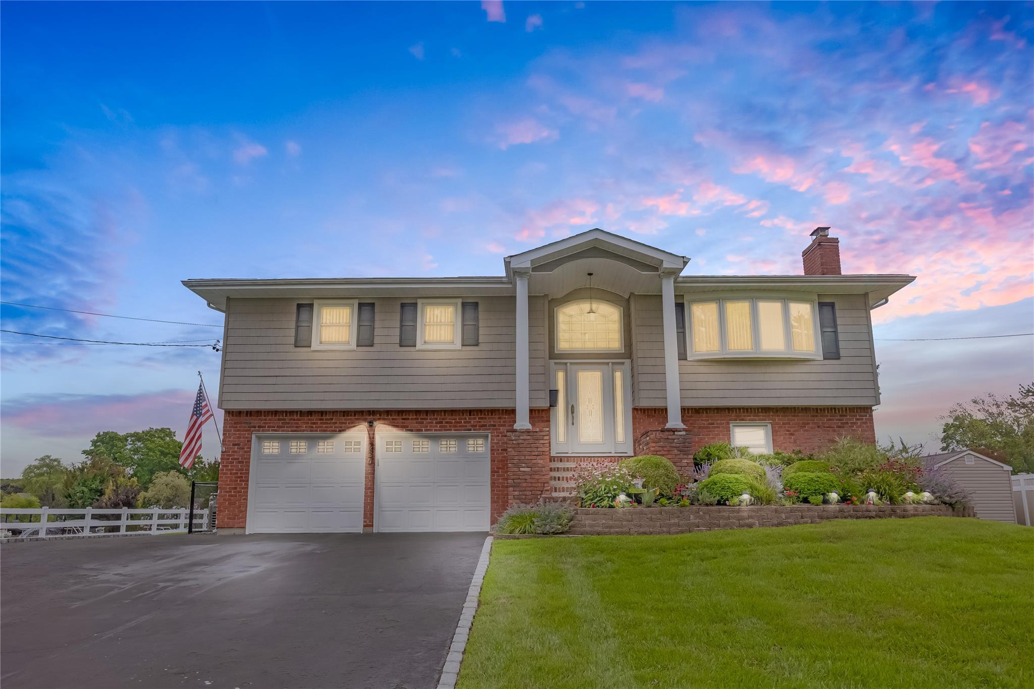 Single Family Cedar  Suffolk County, NY 11751, MLS-894403-29