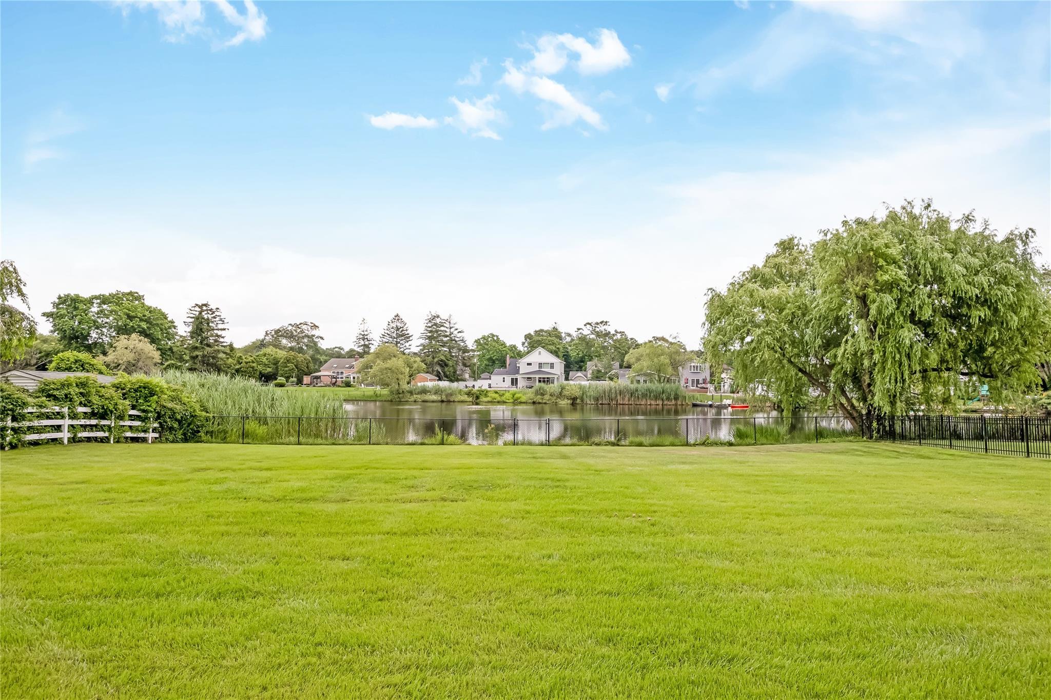 Single Family Cedar  Suffolk County, NY 11751, MLS-894403-5