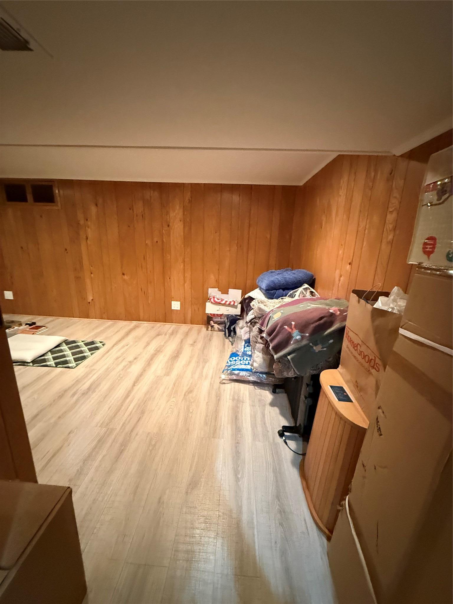 Single Family 215  Queens, NY 11364, MLS-894423-15