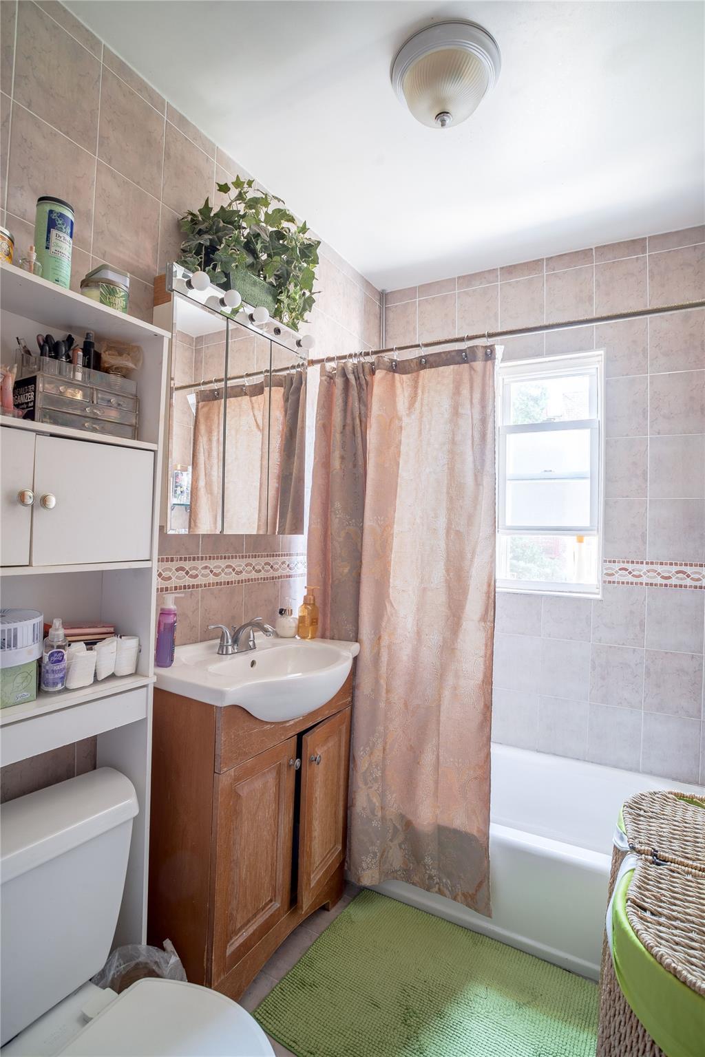 Single Family Woodhull  Queens, NY 11423, MLS-894437-4