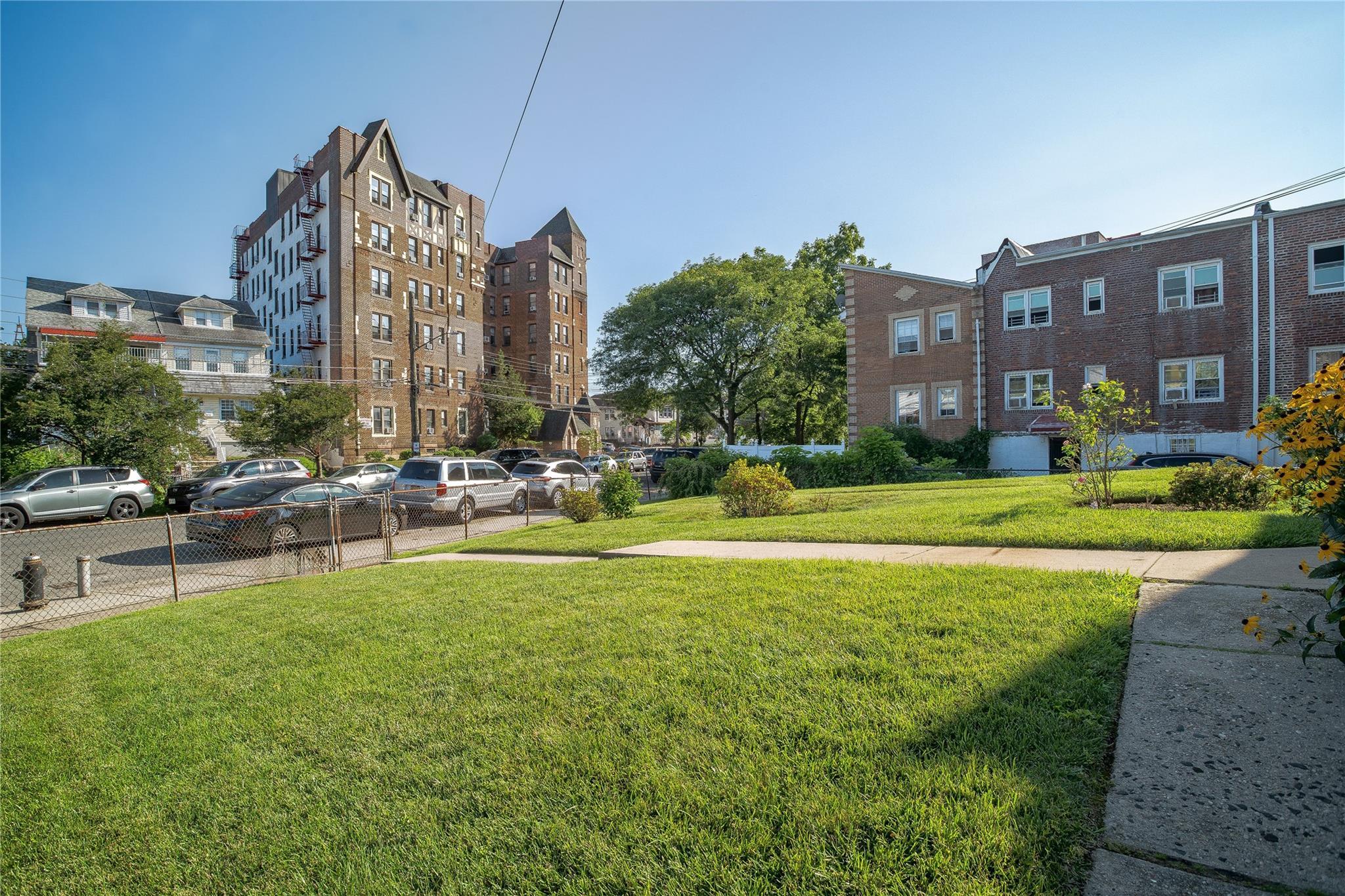 Single Family Woodhull  Queens, NY 11423, MLS-894437-6