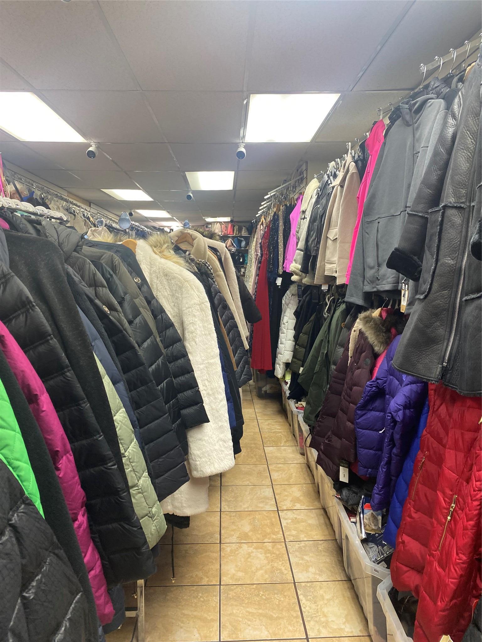 Commercial Lease Eas 172th St  Bronx, NY 10472, MLS-894456-2