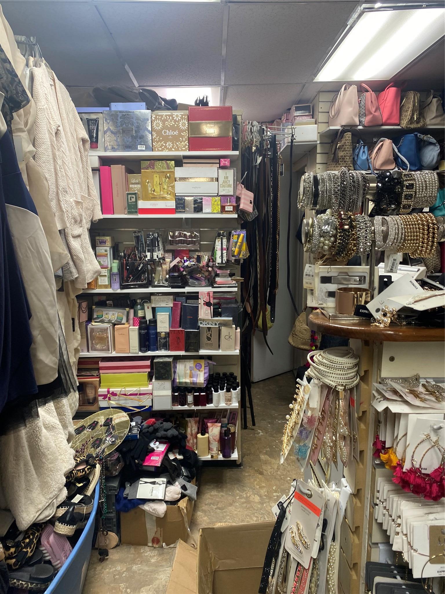 Commercial Lease Eas 172th St  Bronx, NY 10472, MLS-894456-5