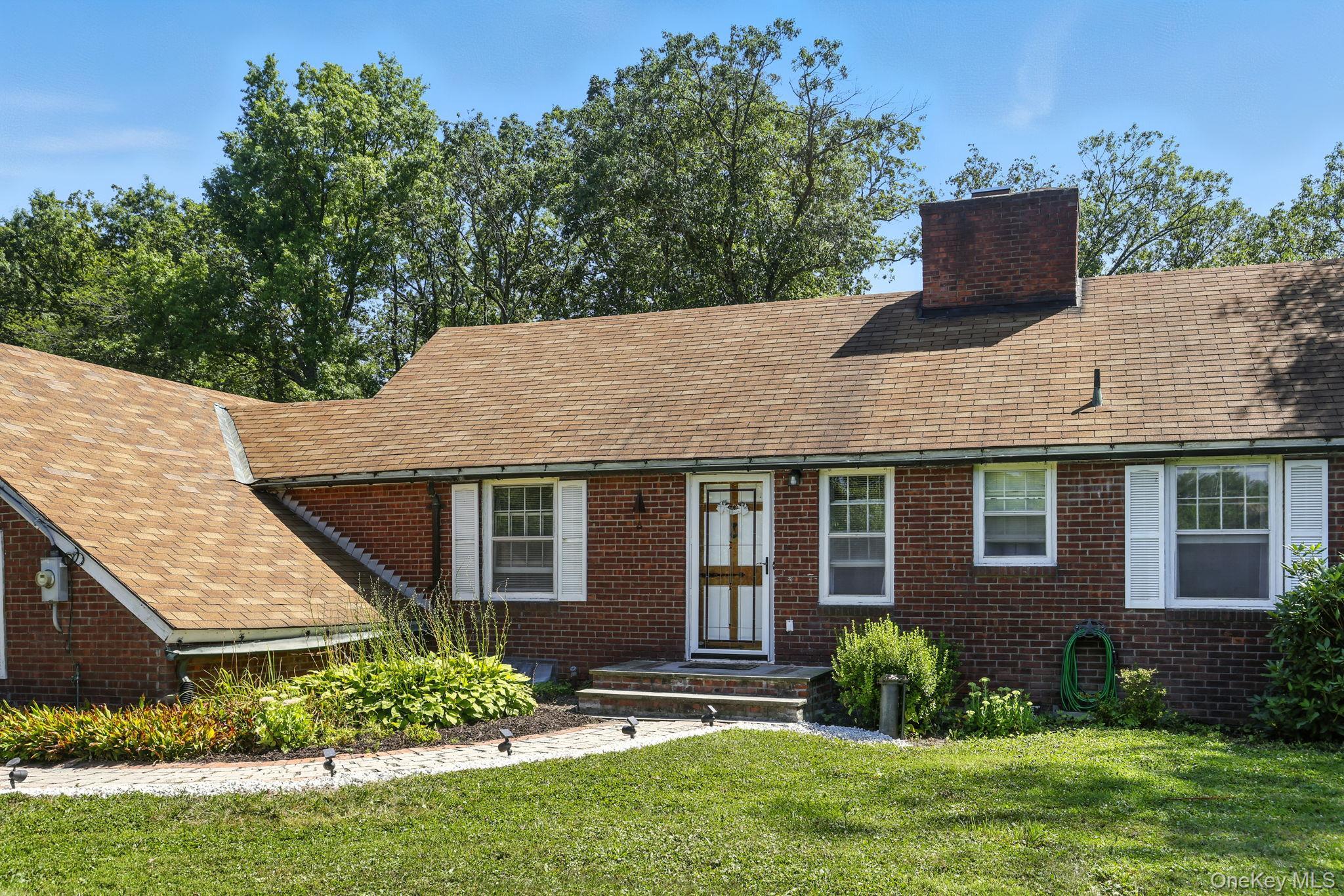 Single Family Ulster Landing  Ulster County, NY 12477, MLS-894459-2