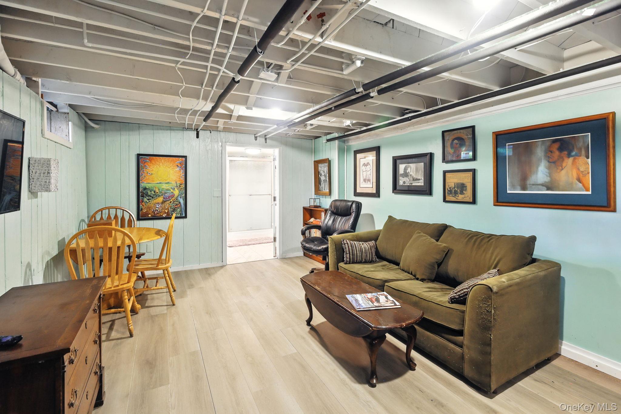 Single Family Ulster Landing  Ulster County, NY 12477, MLS-894459-30