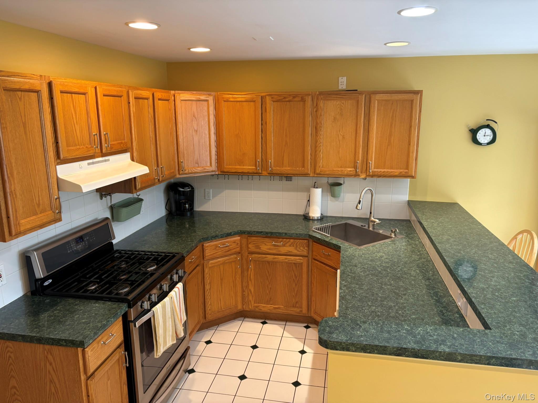 Single Family Isis Orange County, NY 12550, MLS-894483-13