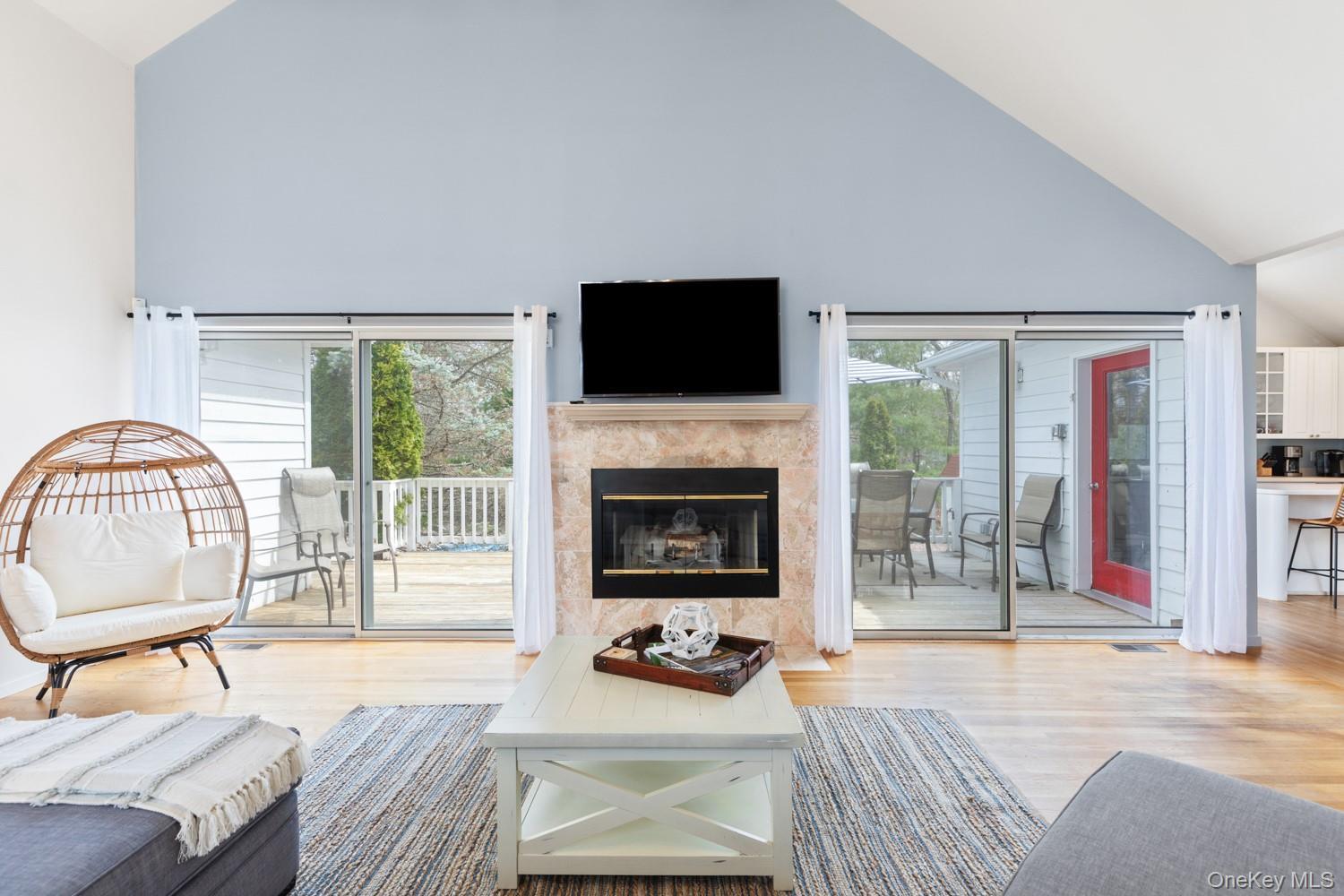 Single Family Douglas  Suffolk County, NY 11946, MLS-894485-10