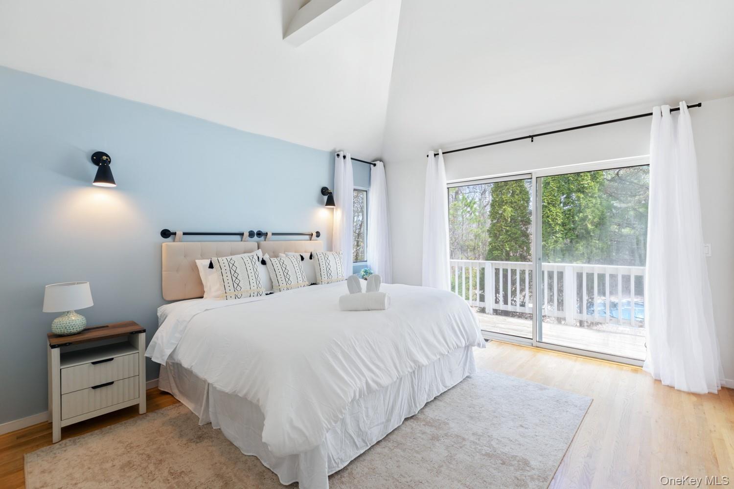 Single Family Douglas  Suffolk County, NY 11946, MLS-894485-18