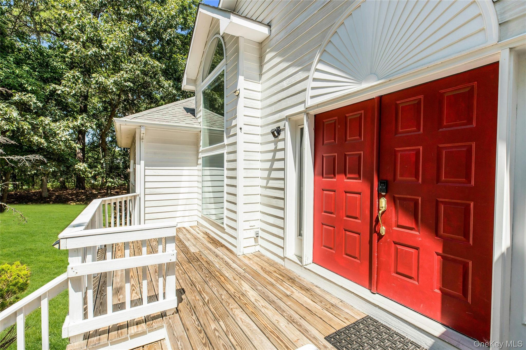 Single Family Douglas  Suffolk County, NY 11946, MLS-894485-3