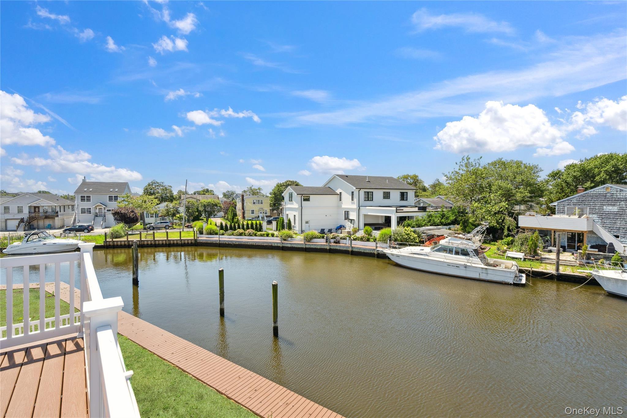 Single Family 9th  Suffolk County, NY 11757, MLS-894492-4