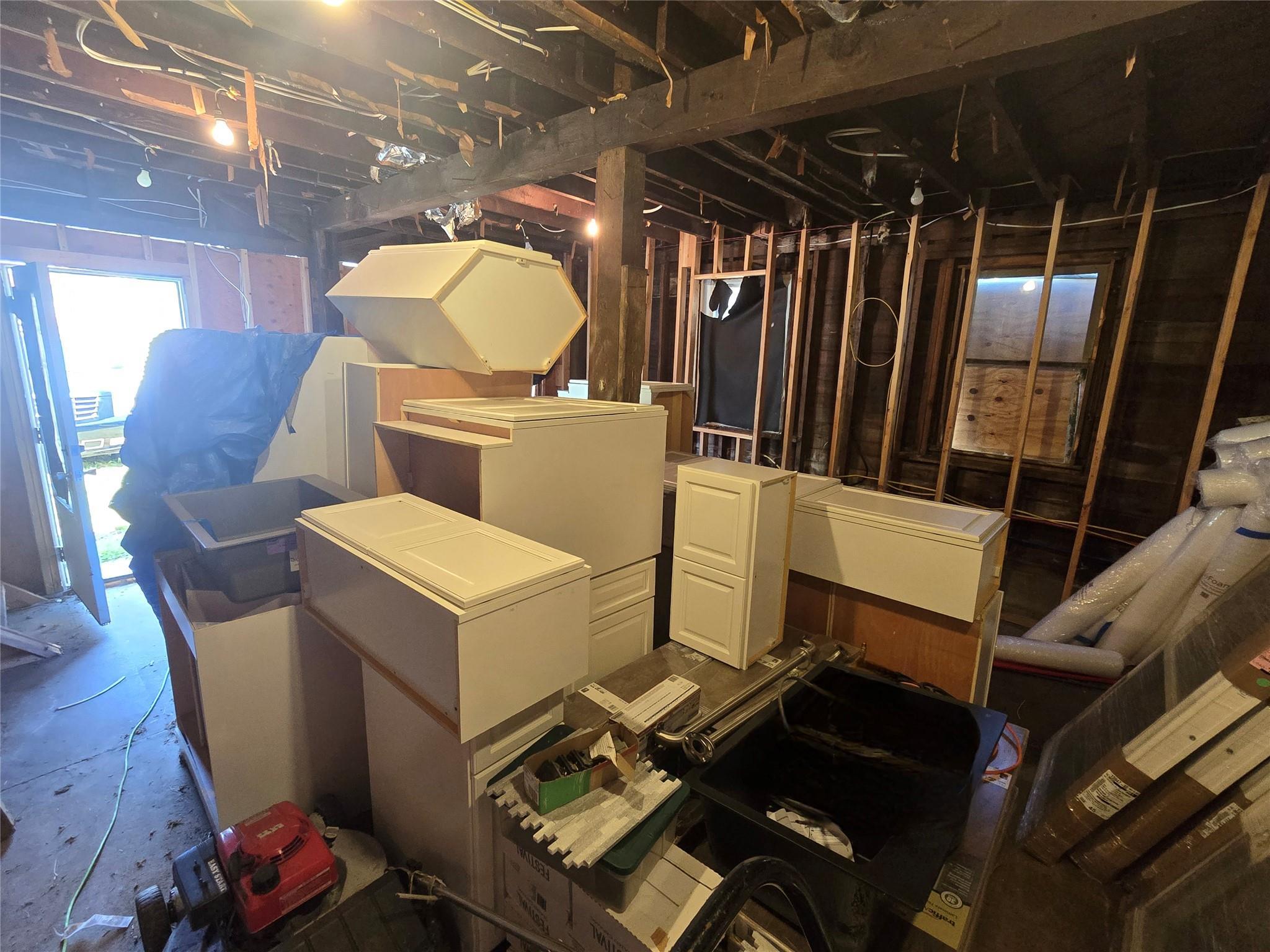 Single Family Union Ave Suffolk County, NY 11772, MLS-894566-13