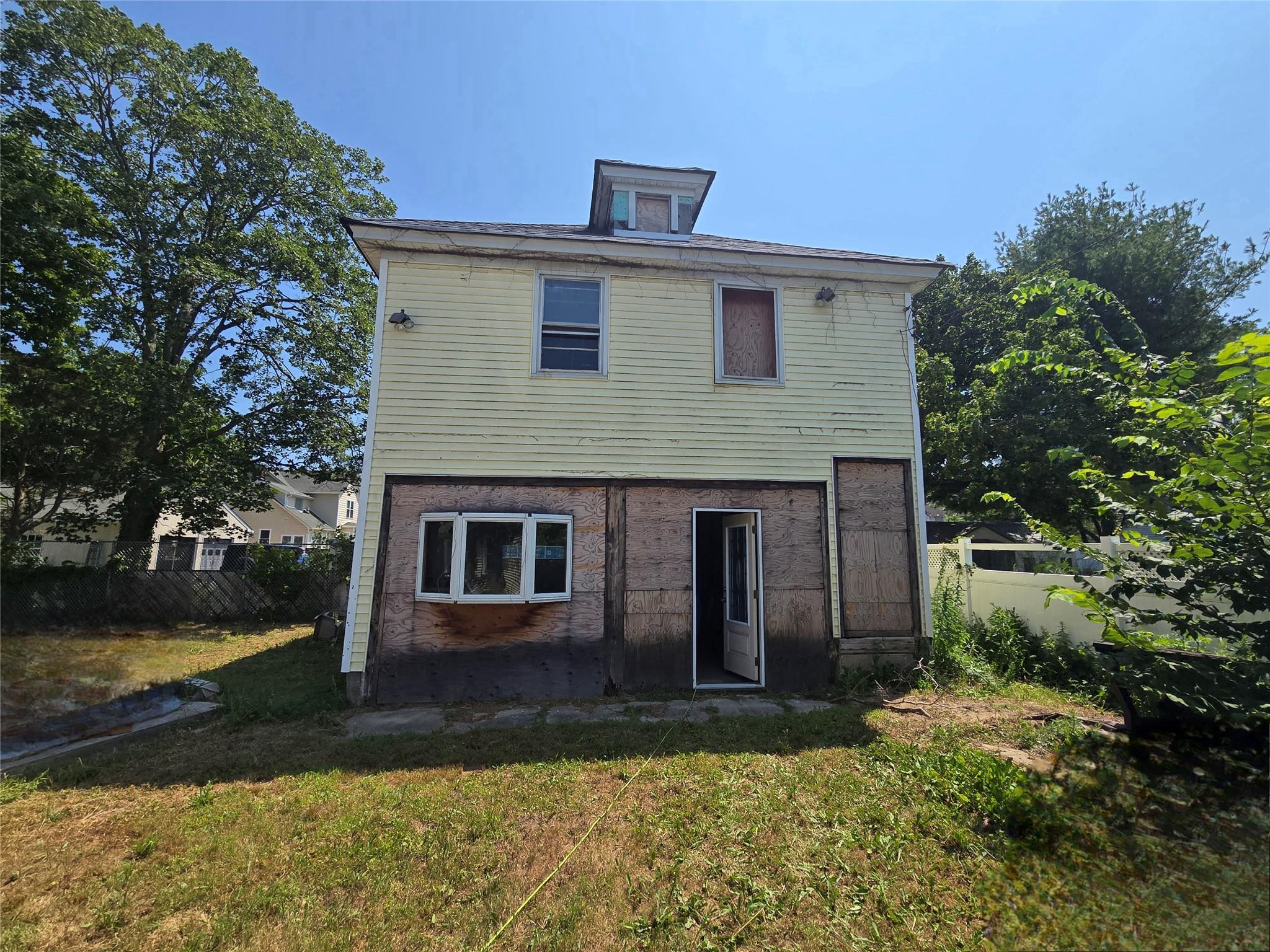 Single Family Union Ave Suffolk County, NY 11772, MLS-894566-3