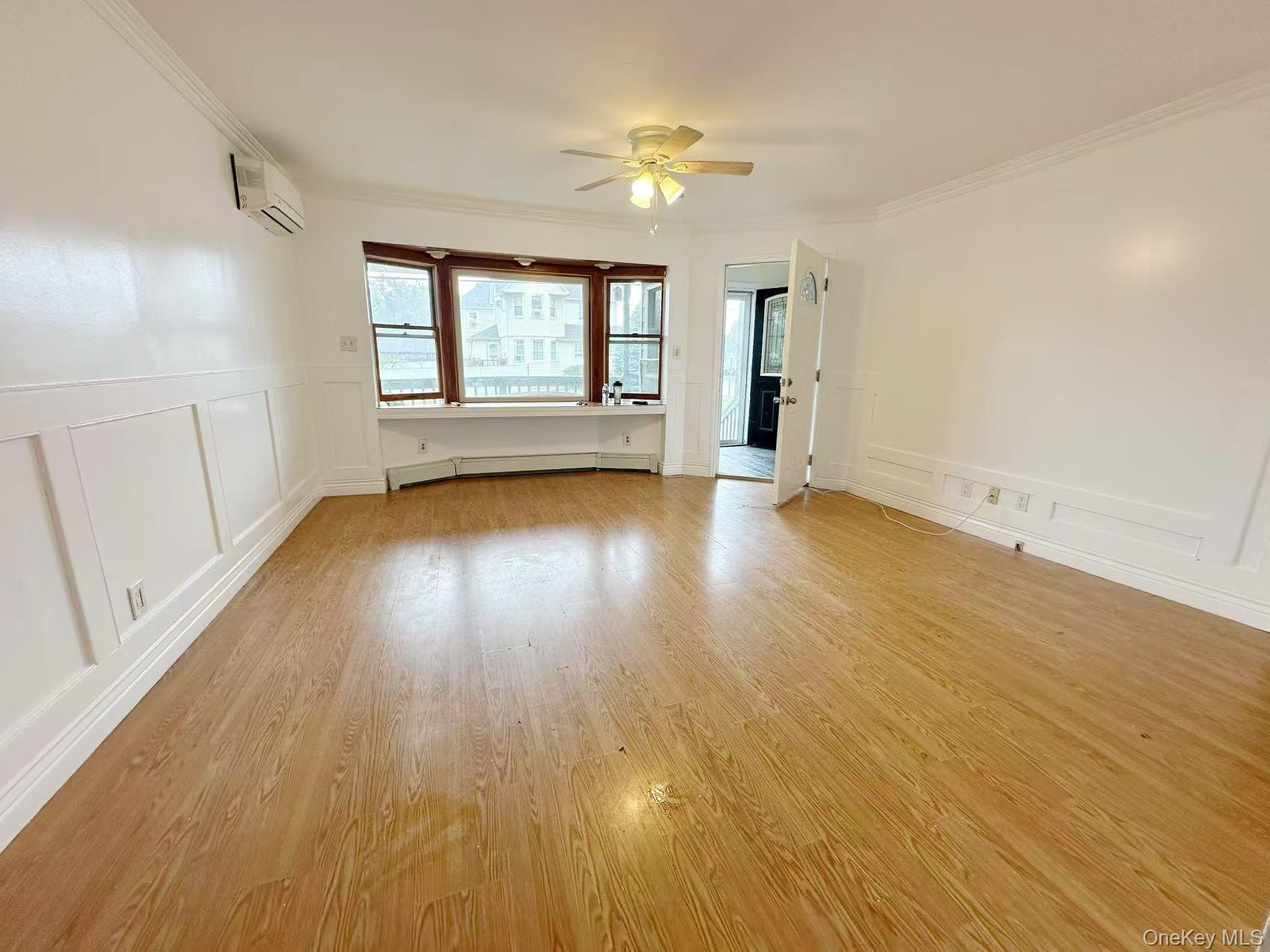 Single Family 29th  Suffolk County, NY 11757, MLS-894586-2