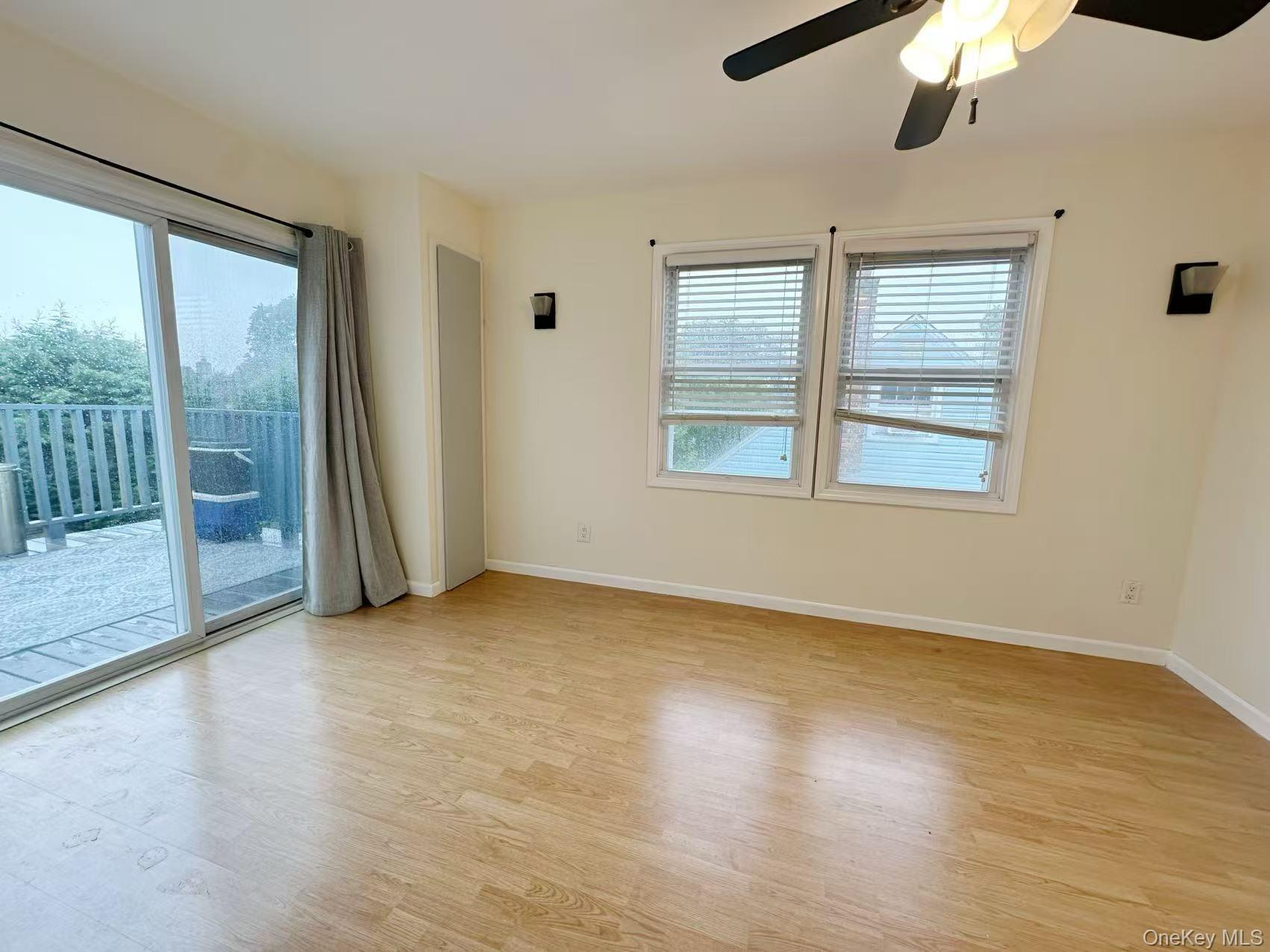 Single Family 29th  Suffolk County, NY 11757, MLS-894586-5