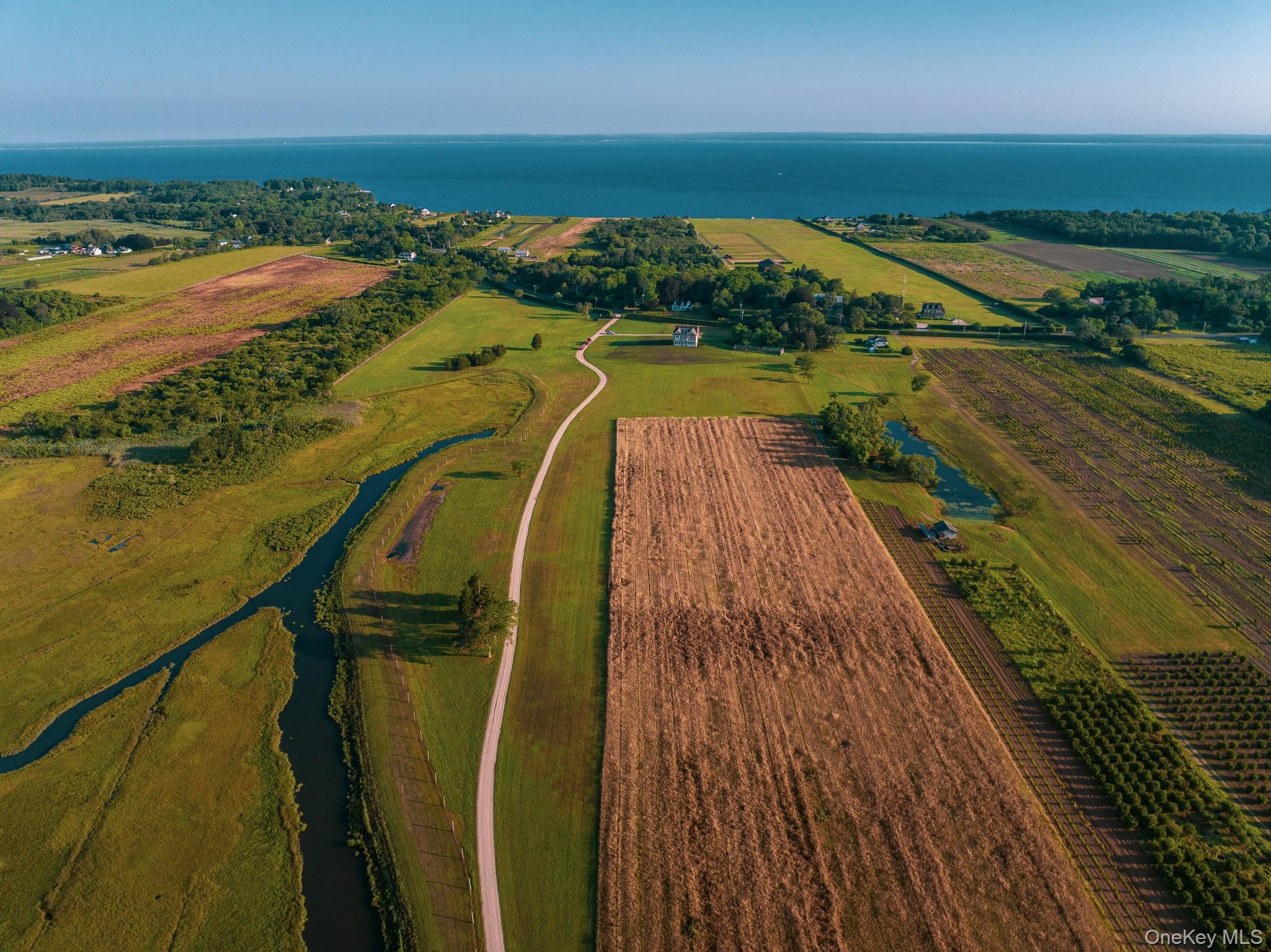 Single Family Route 25 Suffolk County, NY 11957, MLS-894623-32