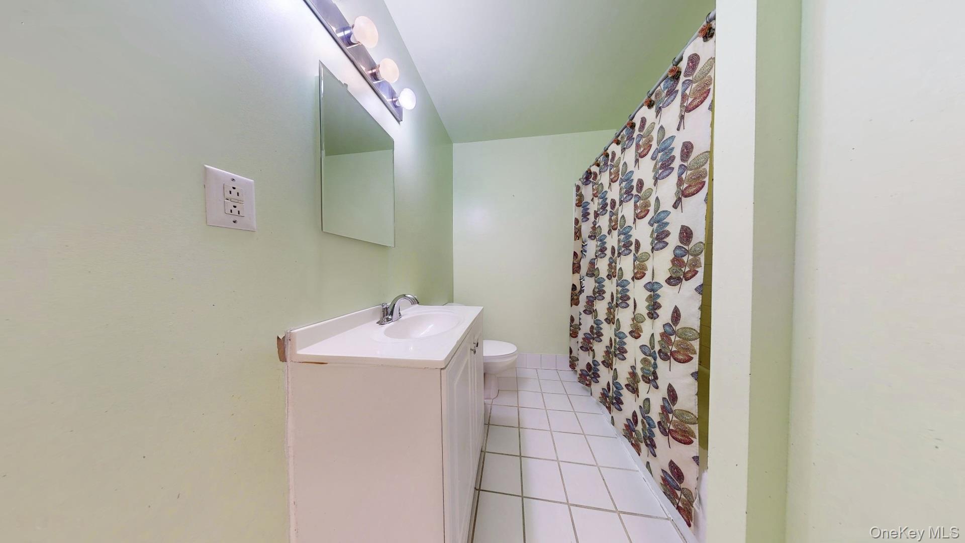 Apartment Hoe  Bronx, NY 10459, MLS-894641-14