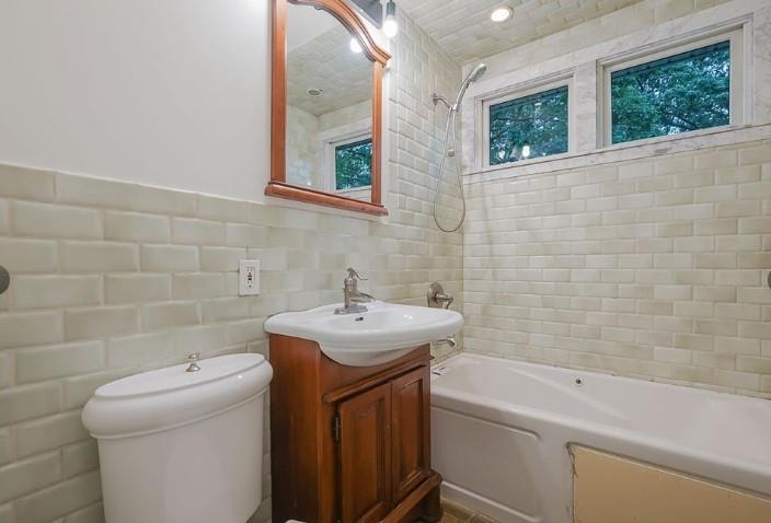 Single Family Riverside Suffolk County, NY 11951, MLS-894643-17