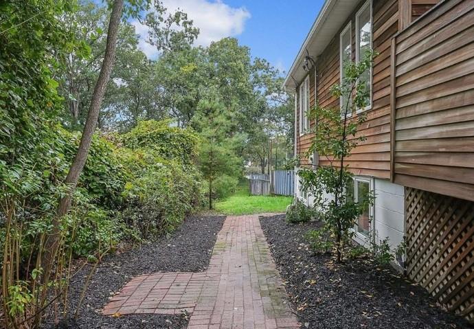 Single Family Riverside Suffolk County, NY 11951, MLS-894643-3