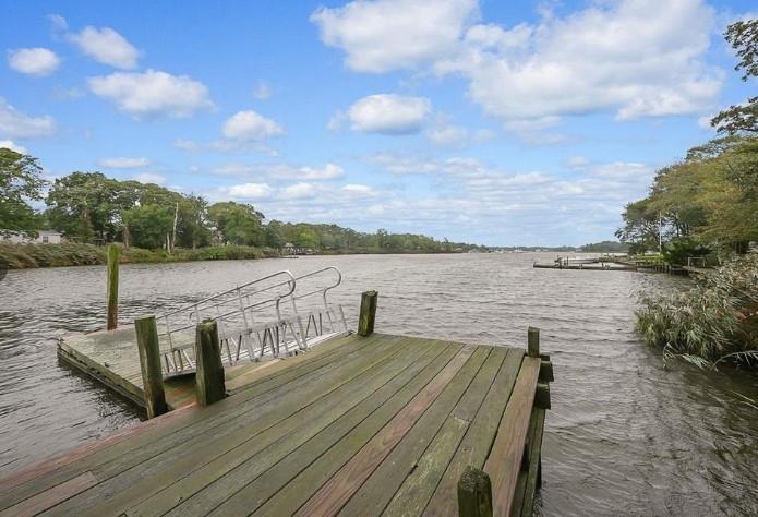 Single Family Riverside Suffolk County, NY 11951, MLS-894643-6