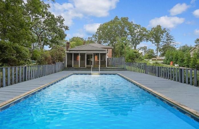 Single Family Riverside Suffolk County, NY 11951, MLS-894643-8