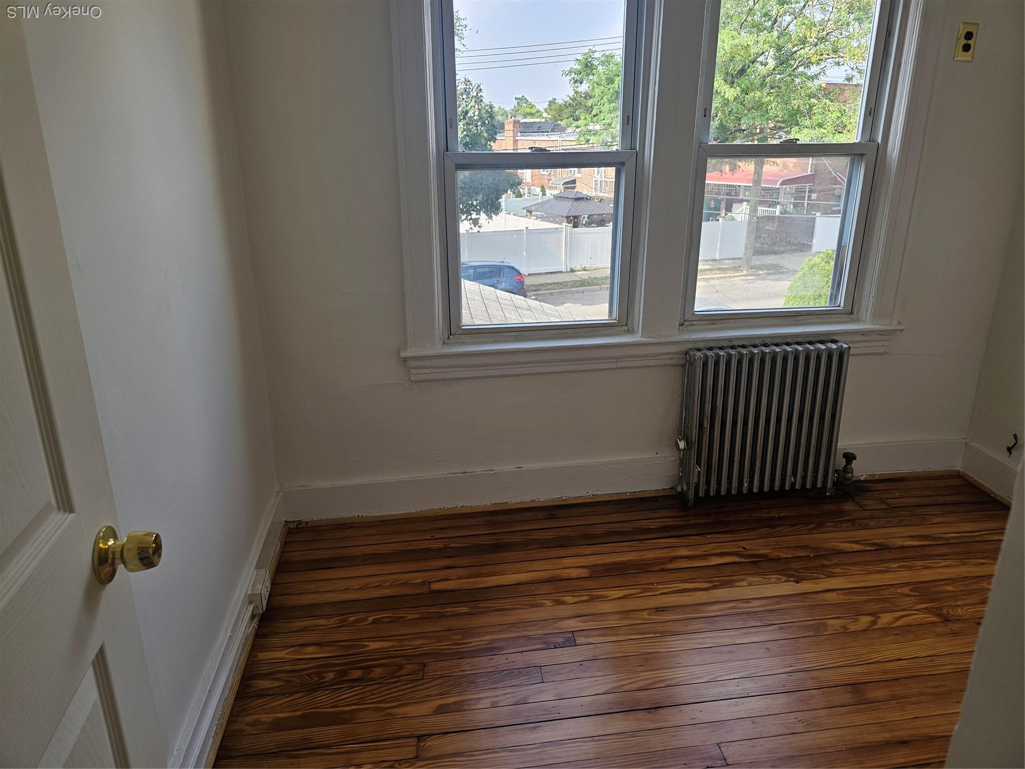Single Family 141  Queens, NY 11413, MLS-894684-21
