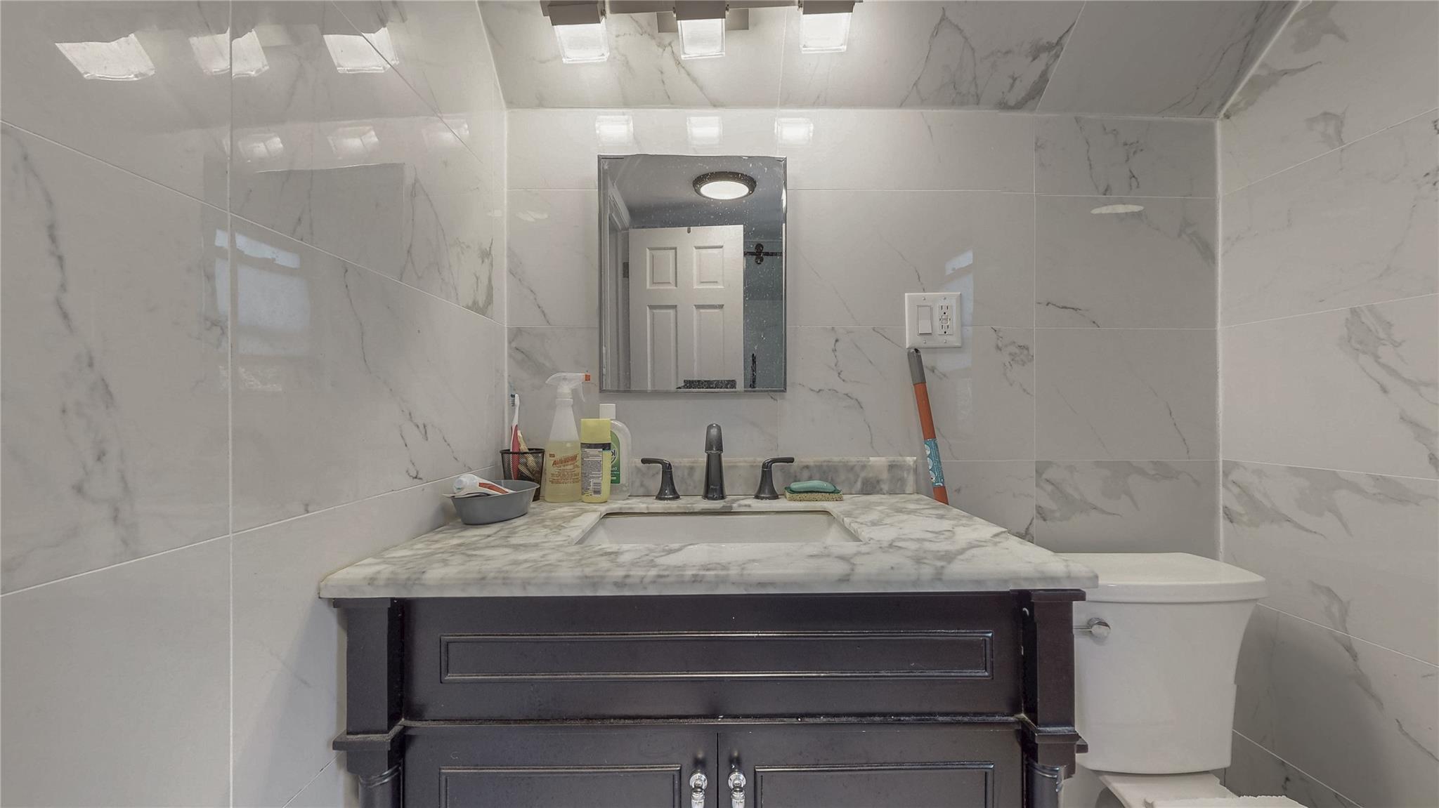 Single Family 188th Queens, NY 11423, MLS-894694-14