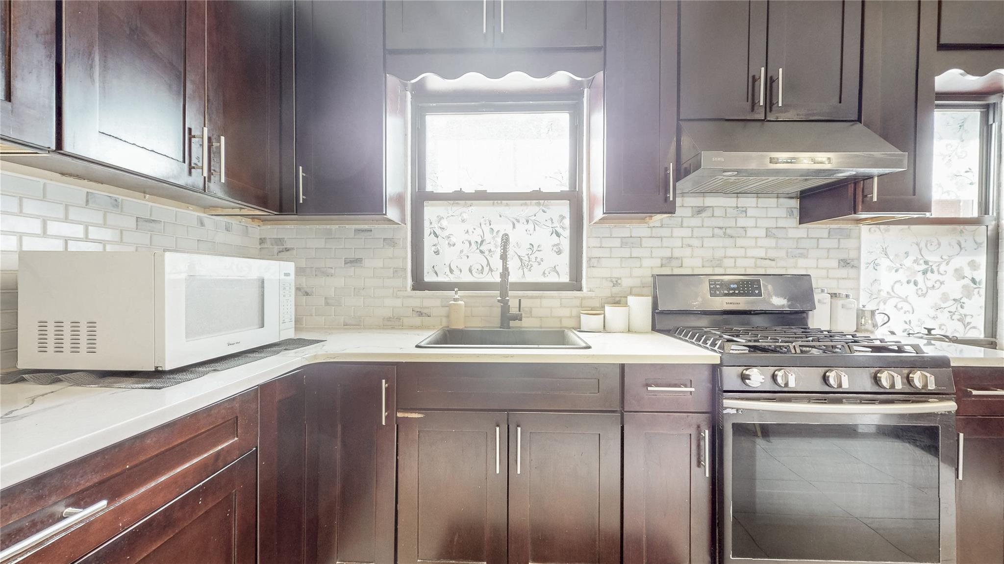 Single Family 188th Queens, NY 11423, MLS-894694-5