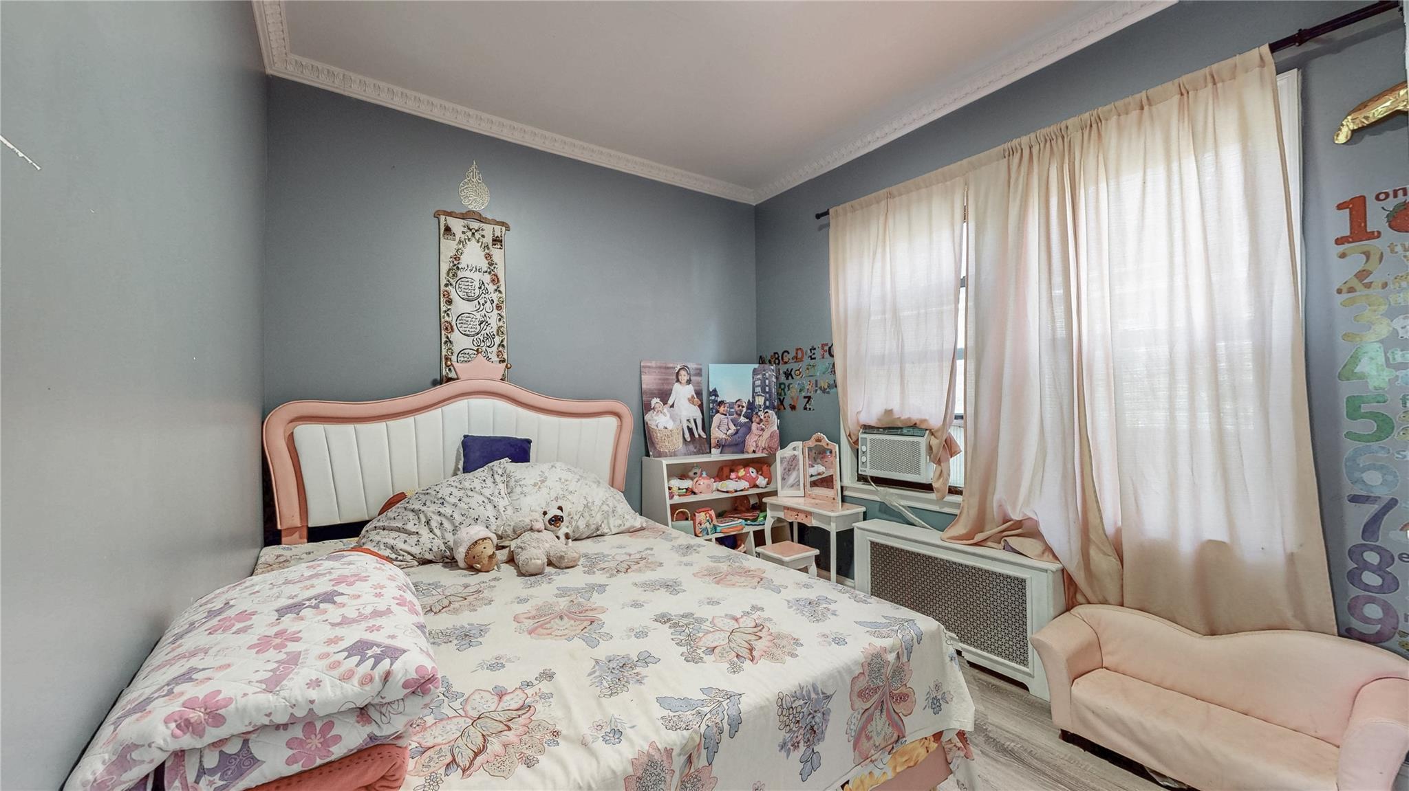 Single Family 188th Queens, NY 11423, MLS-894694-8