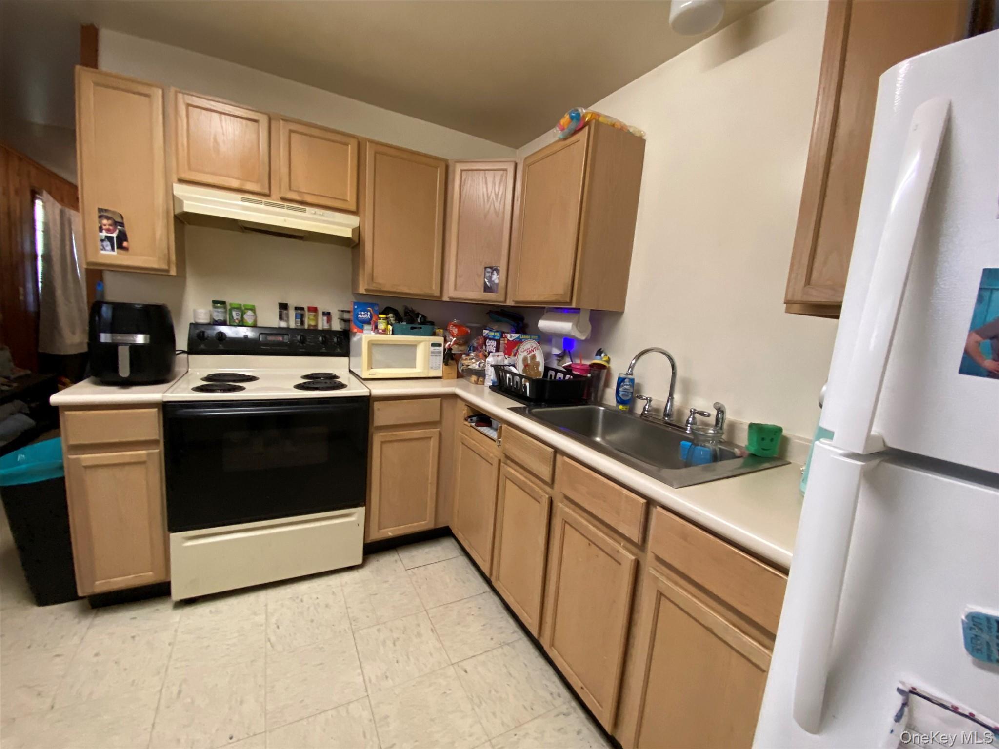 Single Family Bailey Lake  Sullivan County, NY 12751, MLS-894738-4