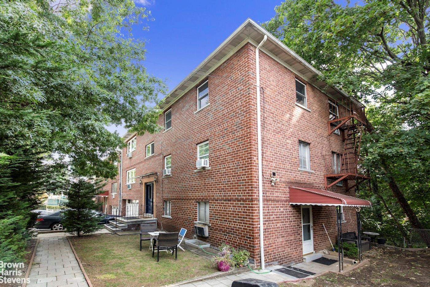 Single Family Fieldston Bronx, NY 10471, MLS-894789-13
