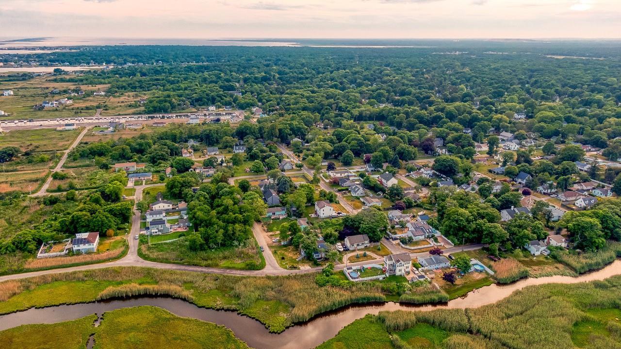 Single Family Washington  Suffolk County, NY 11951, MLS-894817-17