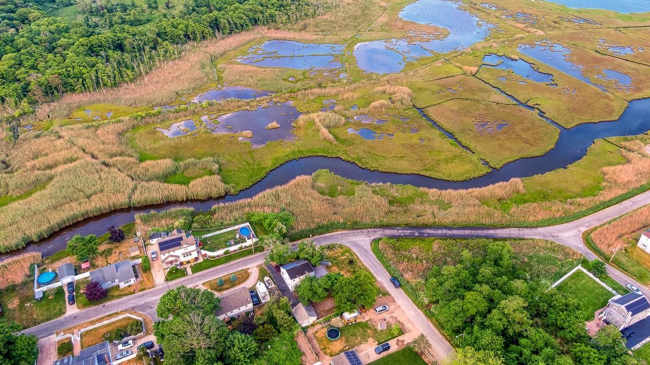 Single Family Washington  Suffolk County, NY 11951, MLS-894817-18