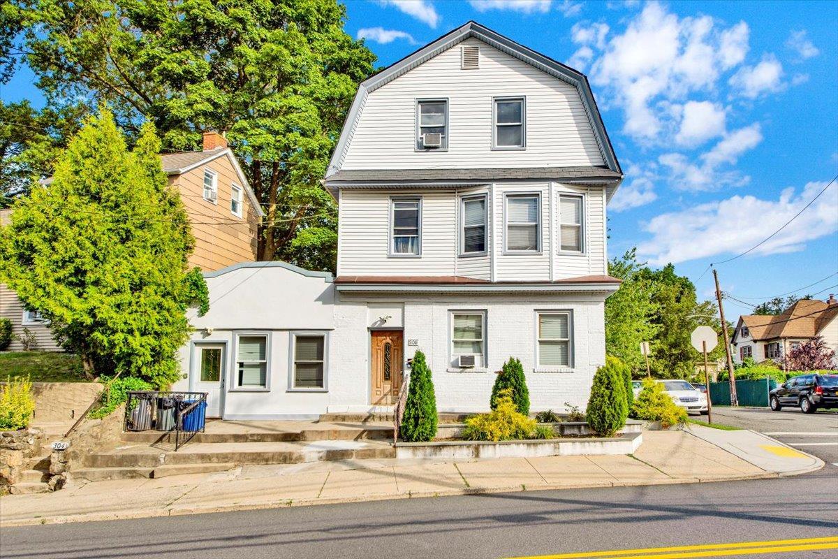 Single Family 5th  Westchester County, NY 10801, MLS-894844-2