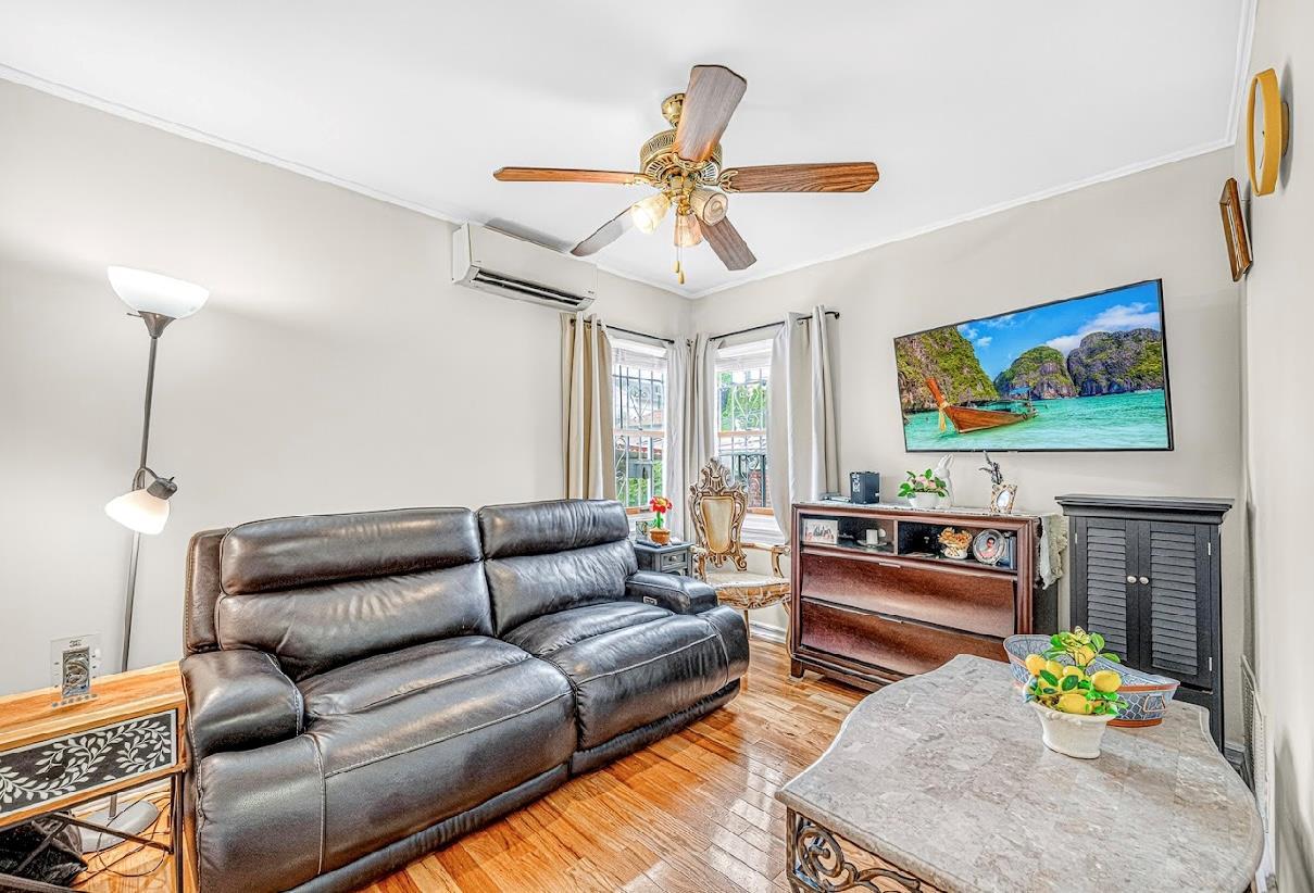 Single Family 190th Queens, NY 11365, MLS-894858-12