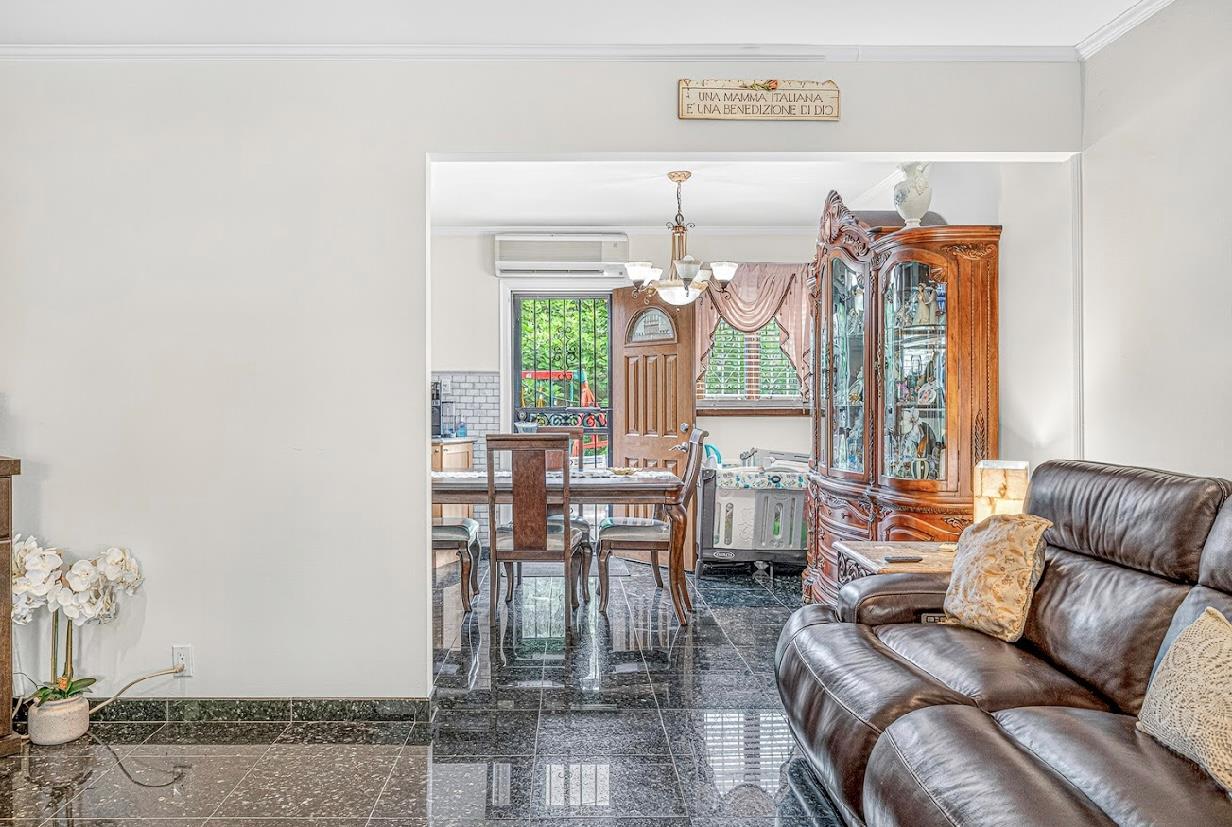 Single Family 190th Queens, NY 11365, MLS-894858-6