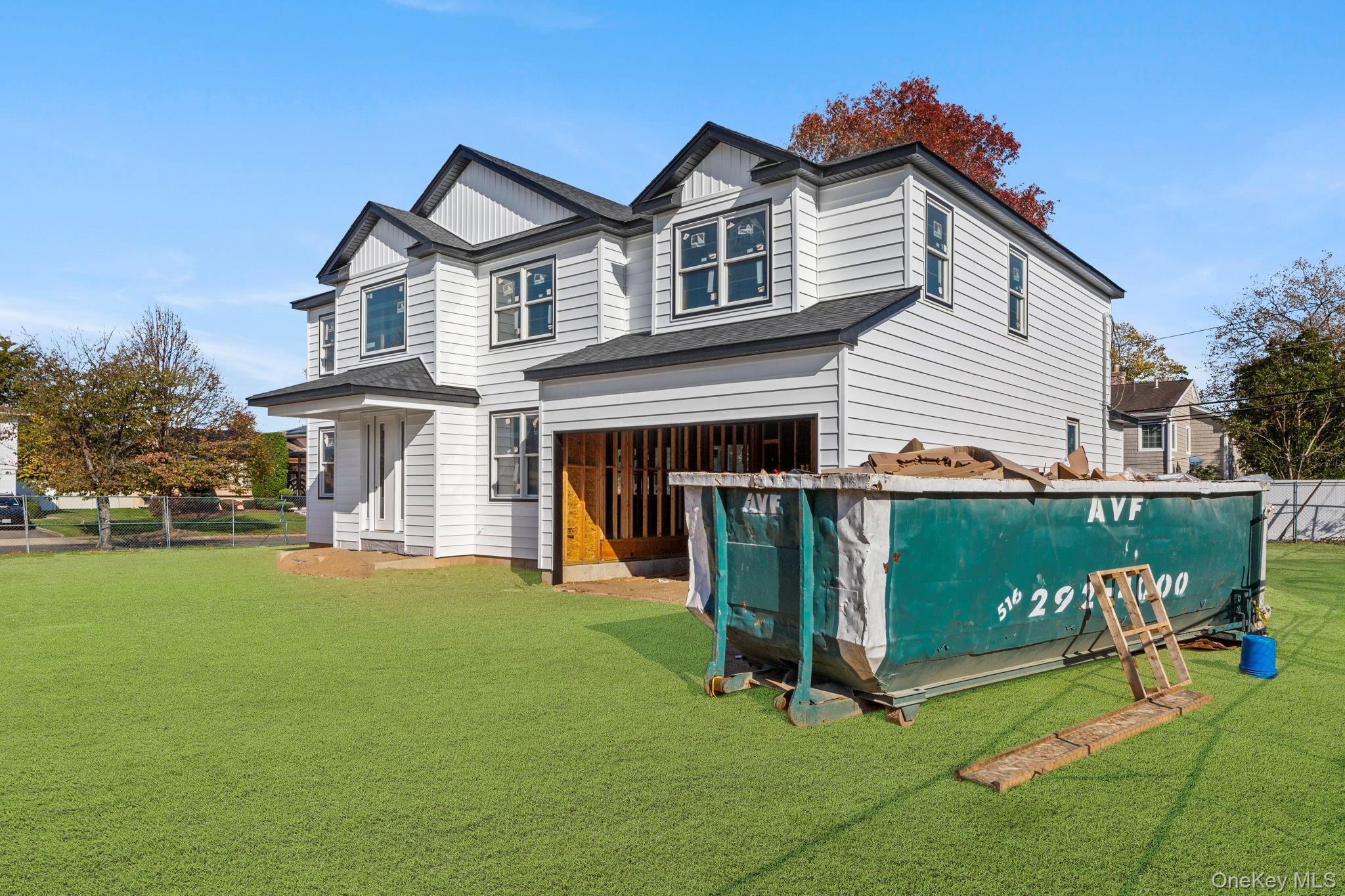 Single Family Otsego Nassau County, NY 11753, MLS-894905-28