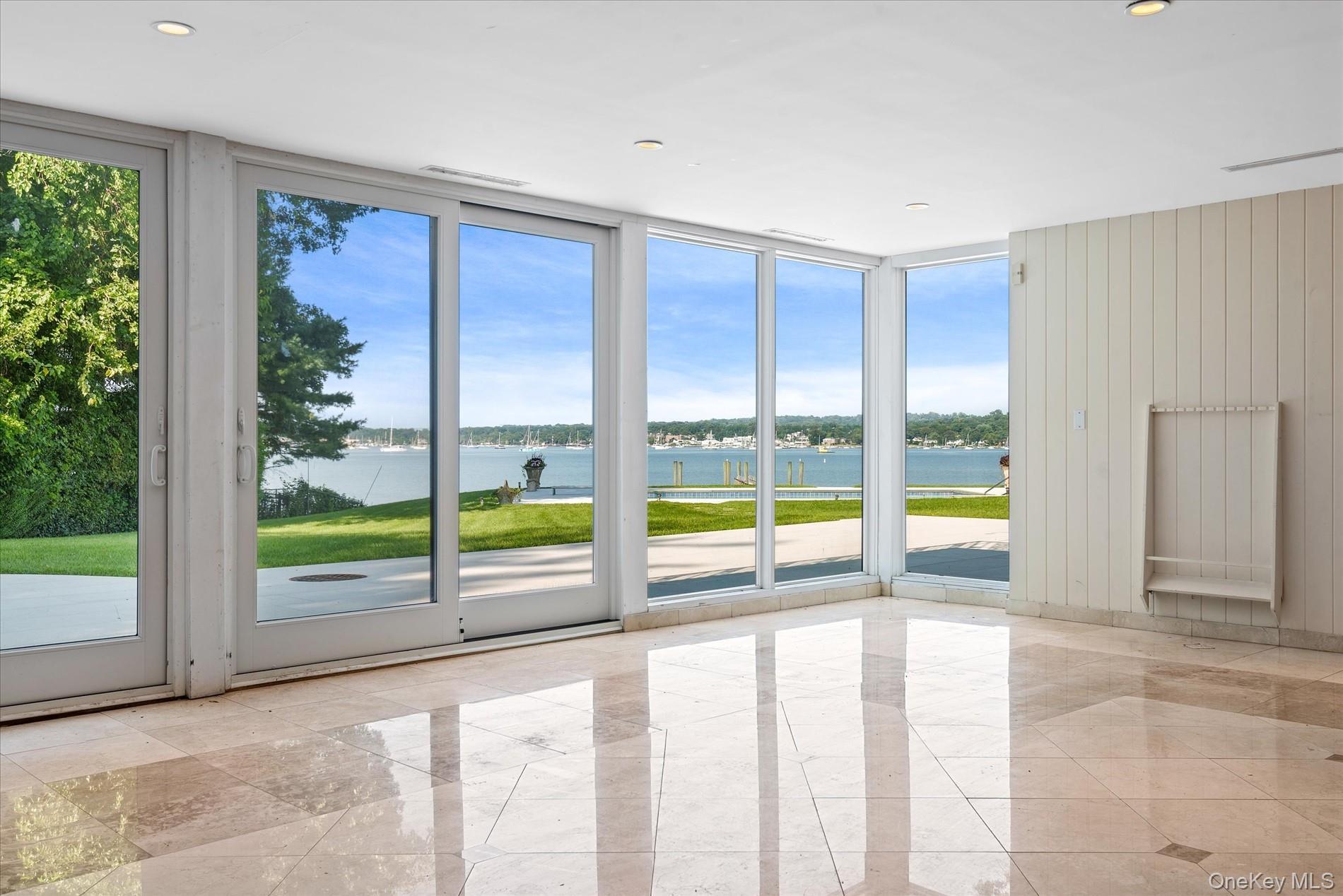 Single Family Shore Nassau County, NY 11024, MLS-894911-25