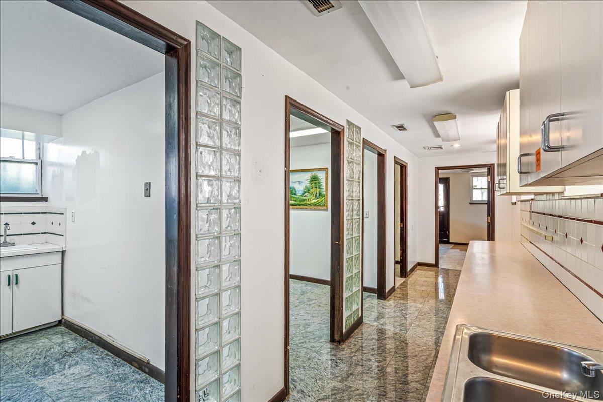 Single Family 188th  Queens, NY 11423, MLS-894940-17