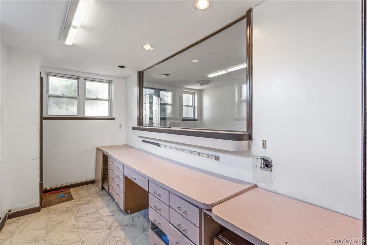 Single Family 188th  Queens, NY 11423, MLS-894940-18