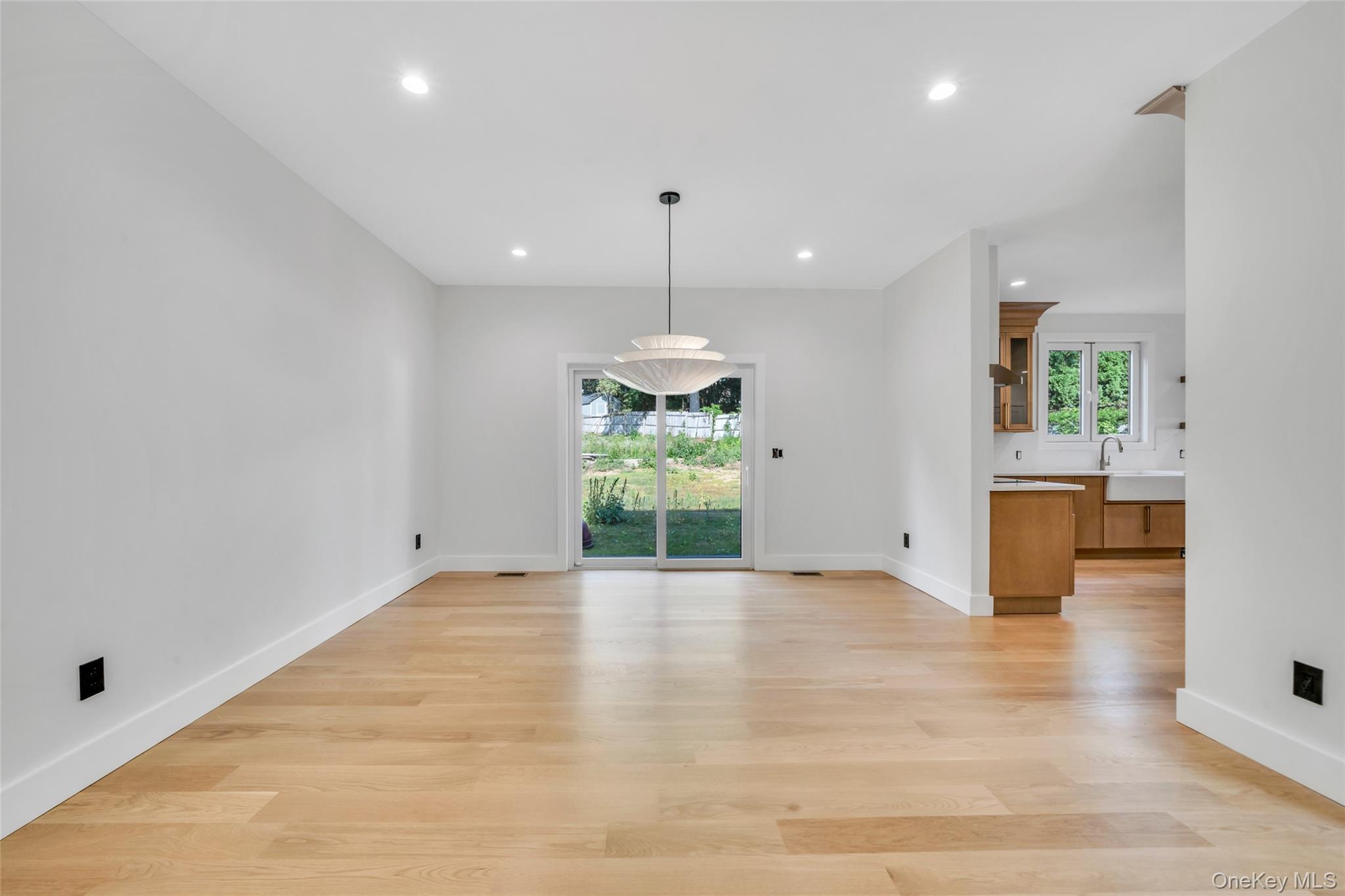 Single Family Meadow Suffolk County, NY 11754, MLS-894965-7