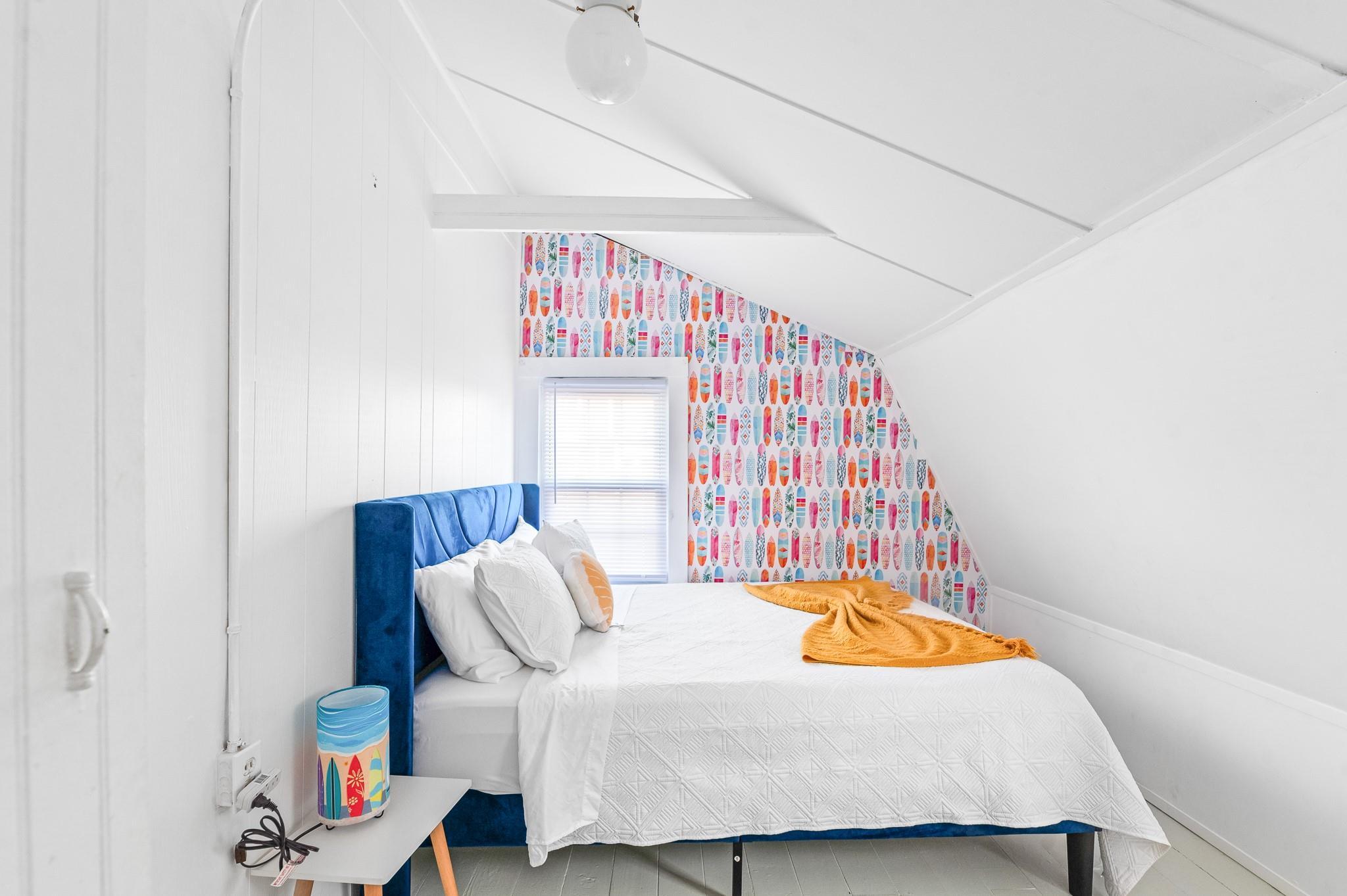 Single Family Cottage  Suffolk County, NY 11770, MLS-894974-20