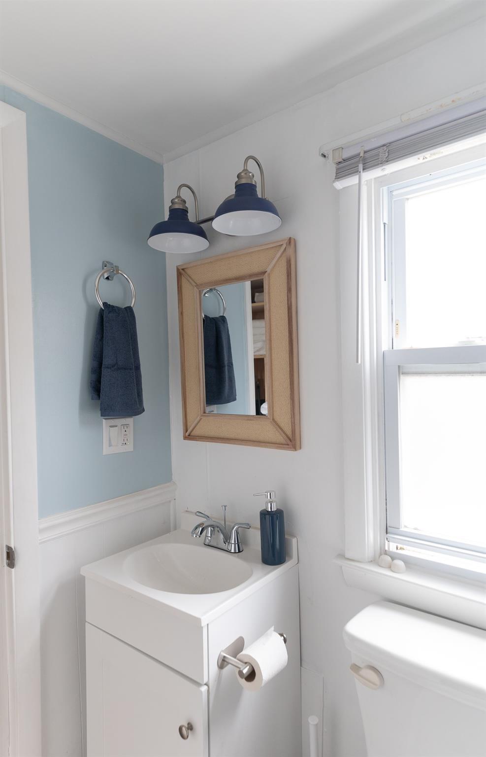 Single Family Cottage  Suffolk County, NY 11770, MLS-894974-22