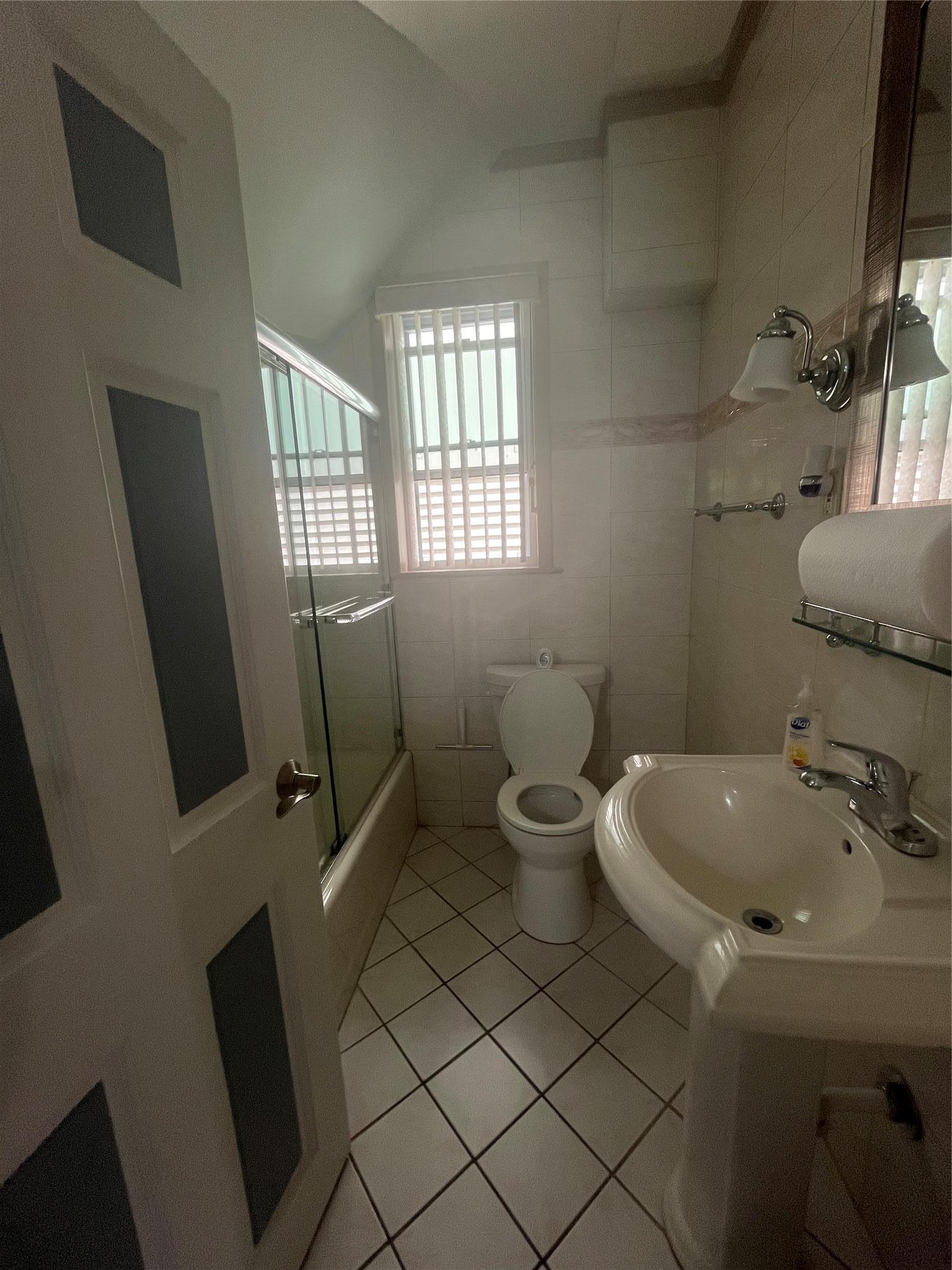 Single Family Palmer  Bronx, NY 10475, MLS-894987-15