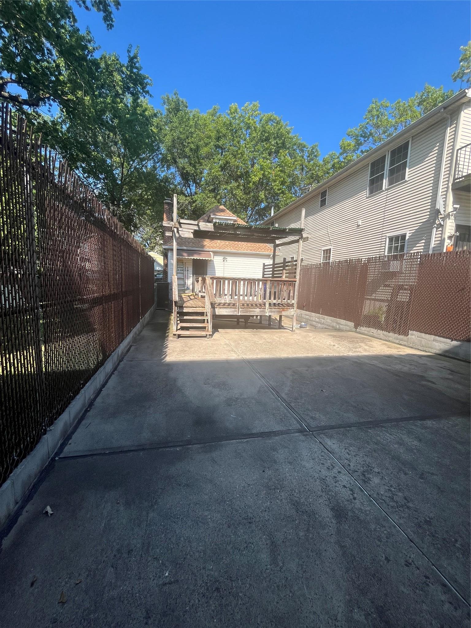 Single Family Palmer  Bronx, NY 10475, MLS-894987-21