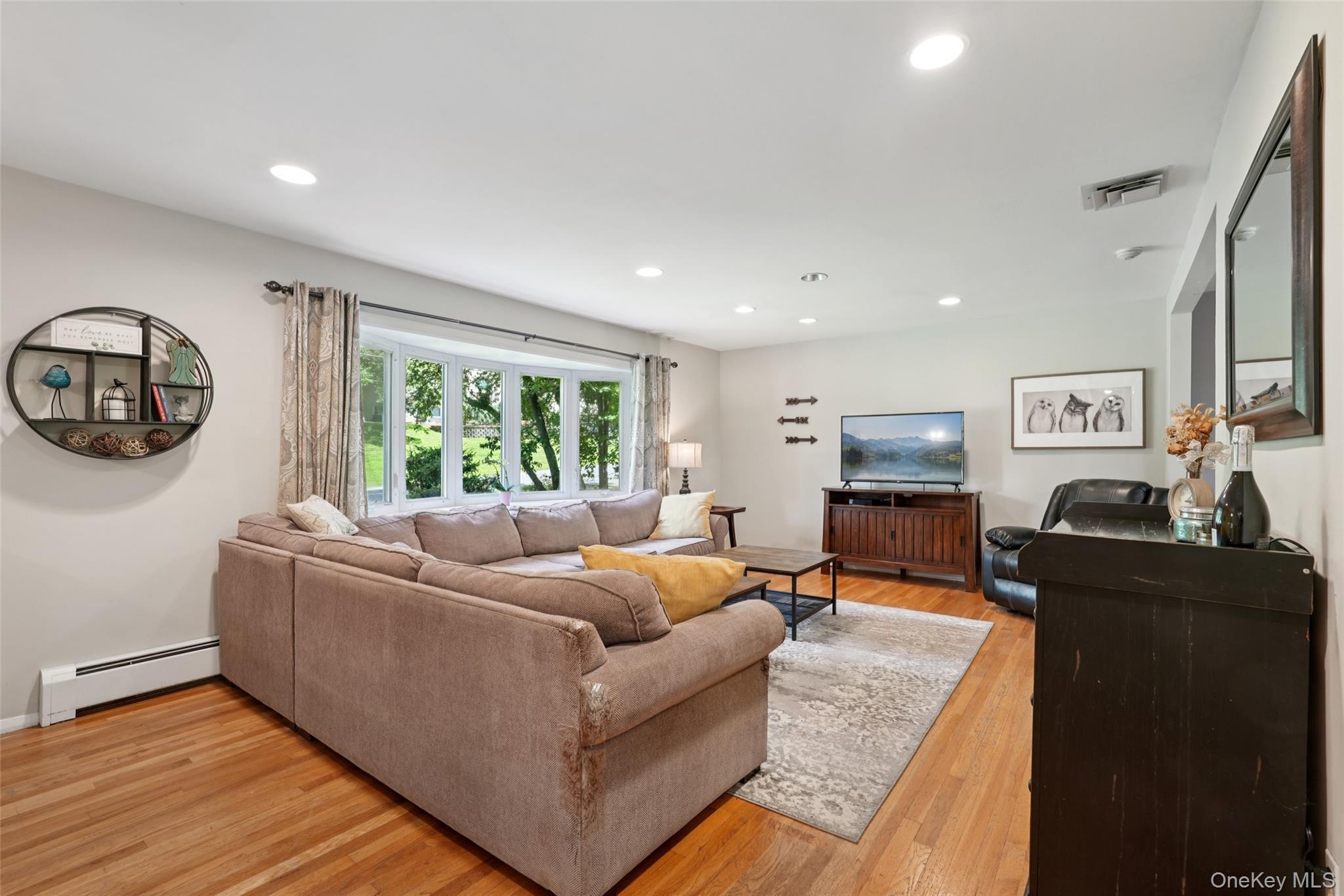 Single Family Claremont  Rockland County, NY 10901, MLS-895006-4