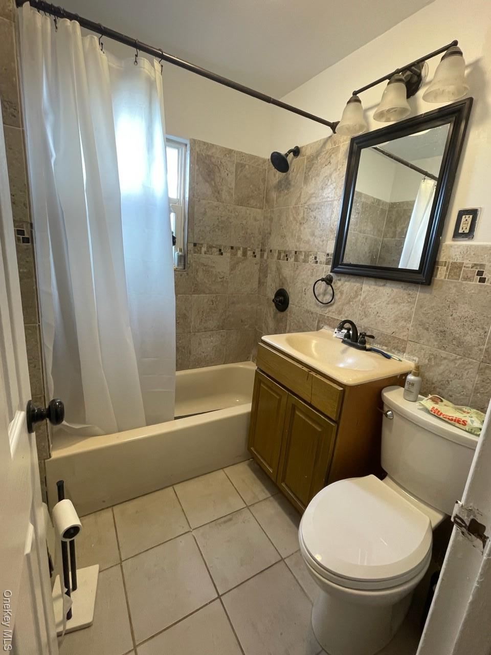 Single Family Balcom  Bronx, NY 10465, MLS-895080-13