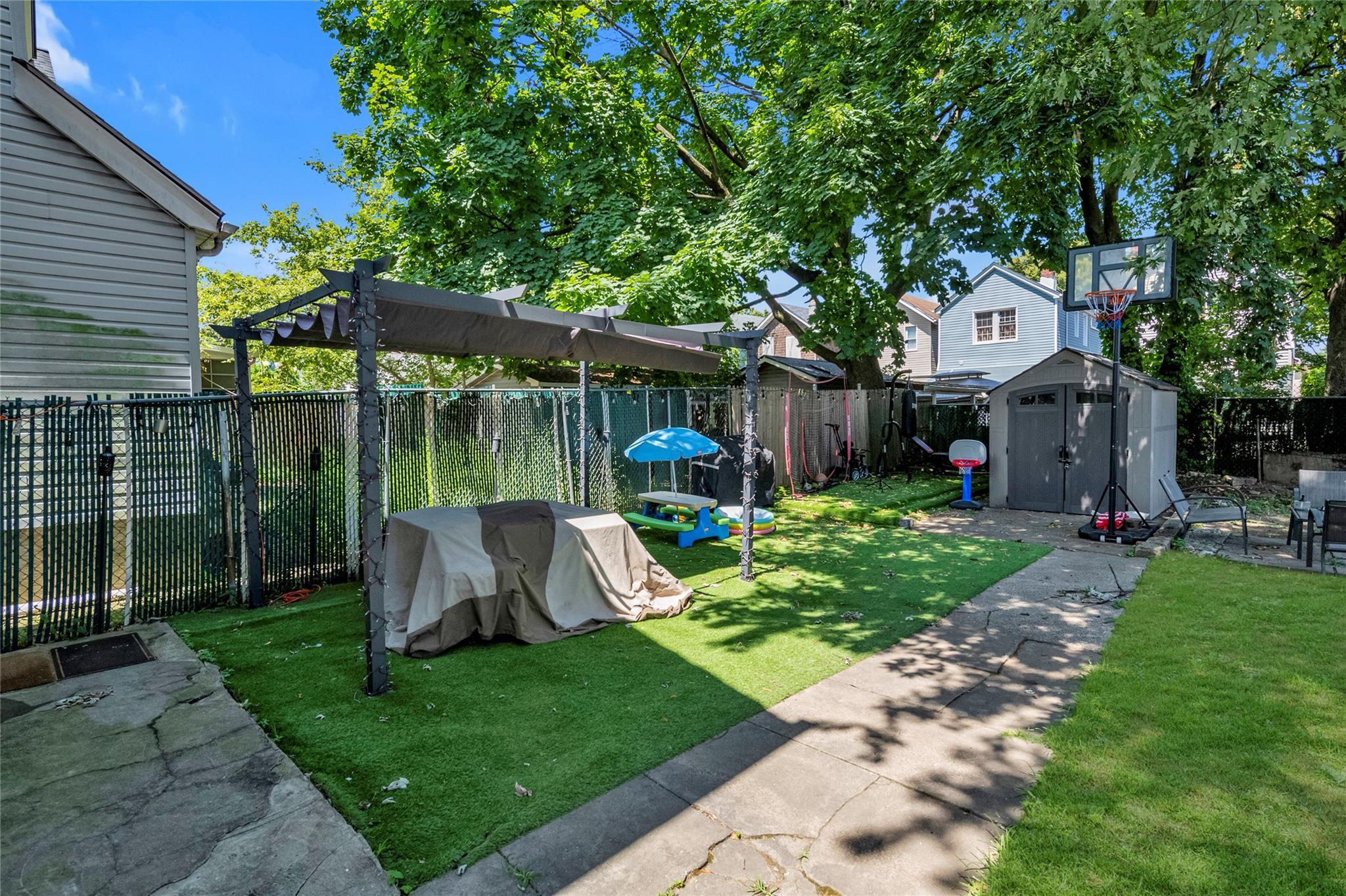 Single Family Glassboro  Queens, NY 11435, MLS-895092-14