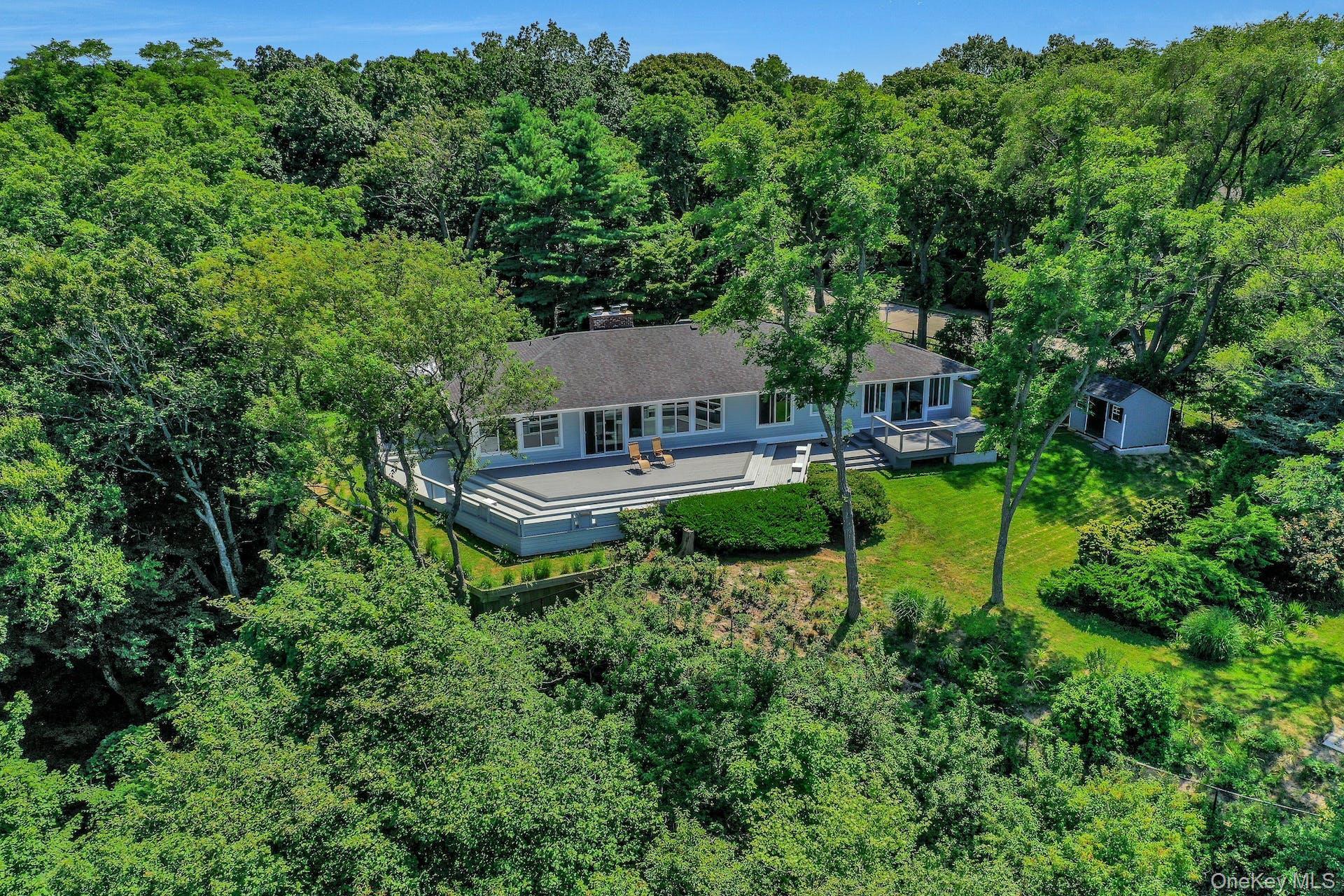 Single Family Dolphin Suffolk County, NY 11901, MLS-895100-28