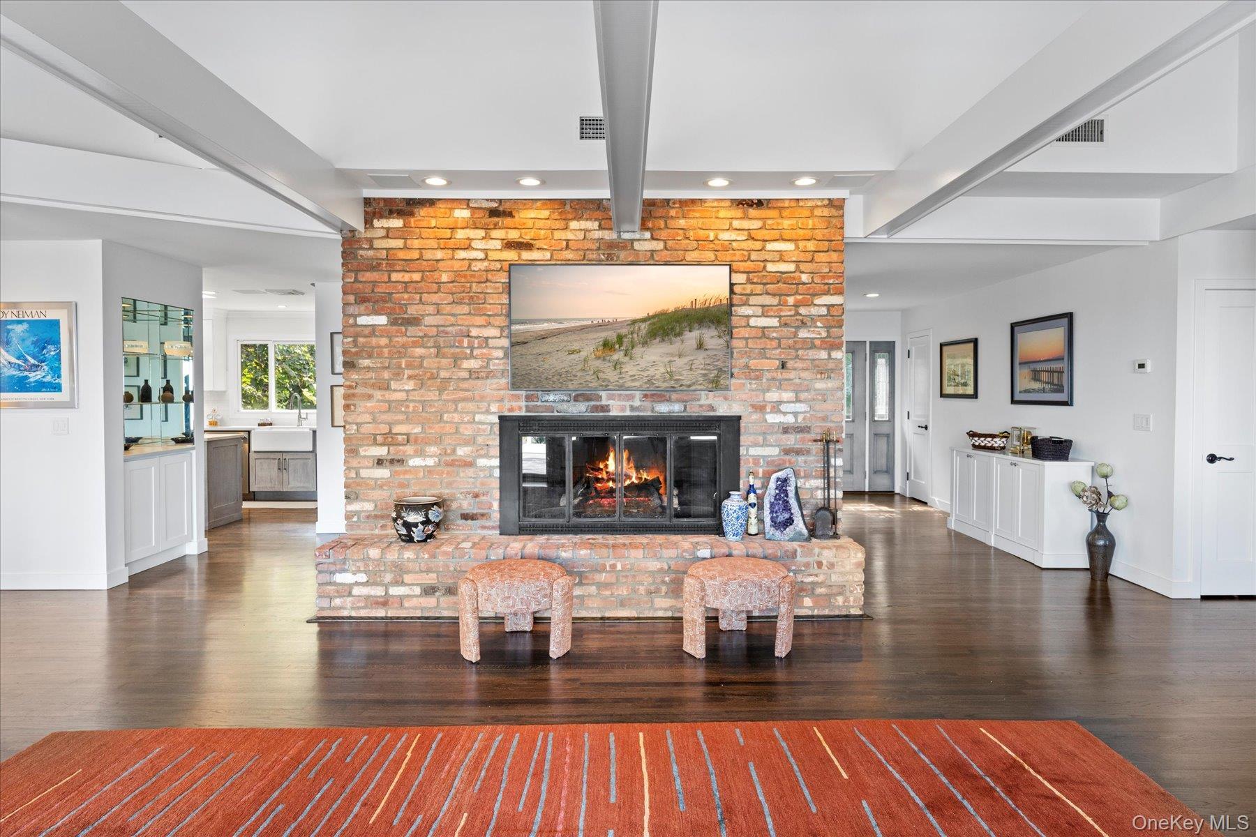 Single Family Dolphin Suffolk County, NY 11901, MLS-895100-8