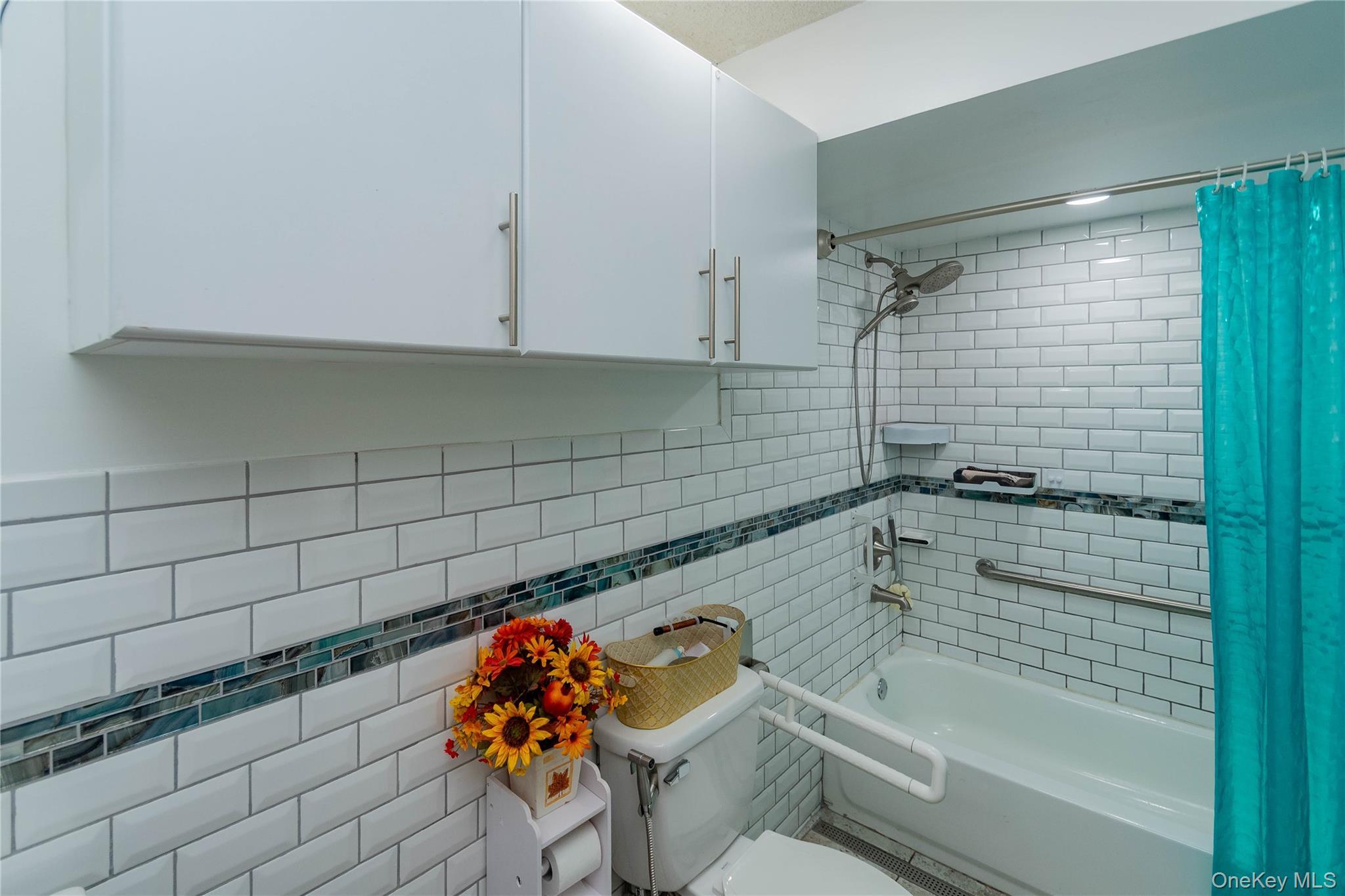 Single Family Far Horizons Orange County, NY 12550, MLS-895155-24